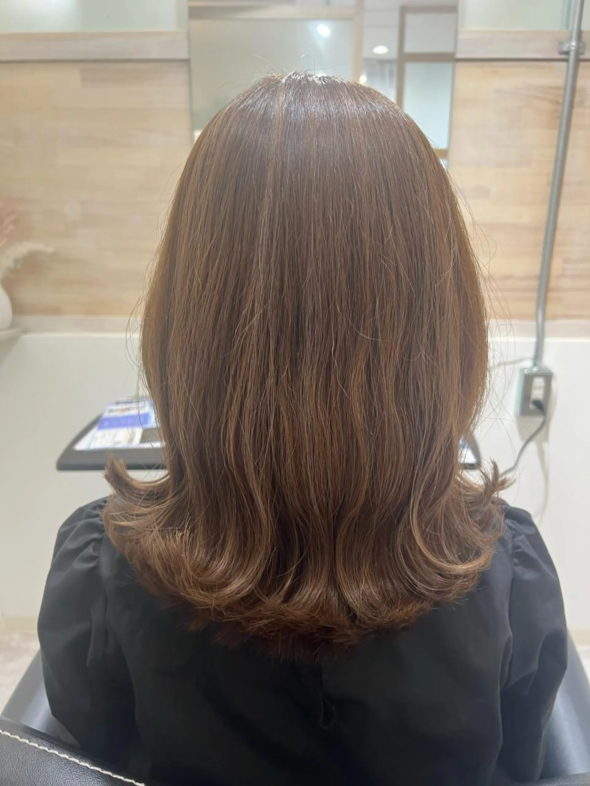 ミディアム カラー ベージュカラー ブリーチ ダブルカラー ブリーチなしカラー 🥣🫧‪艶カラー 🦋アカマ ミユ🦋のヘアスタイル