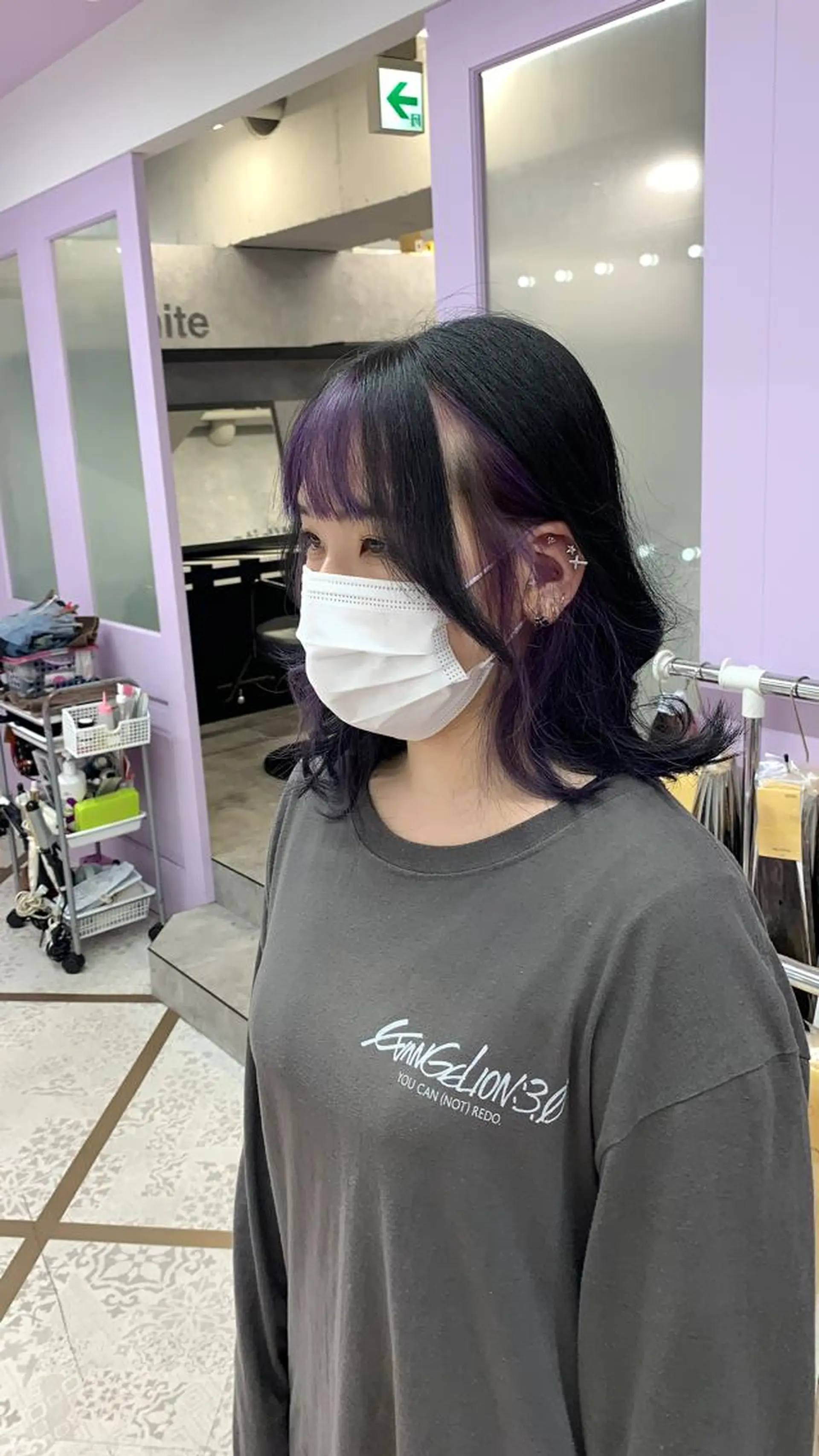 ミディアム L STUDIO心斎橋店所属・派手髪支持率No1 Eisukeのヘアスタイル