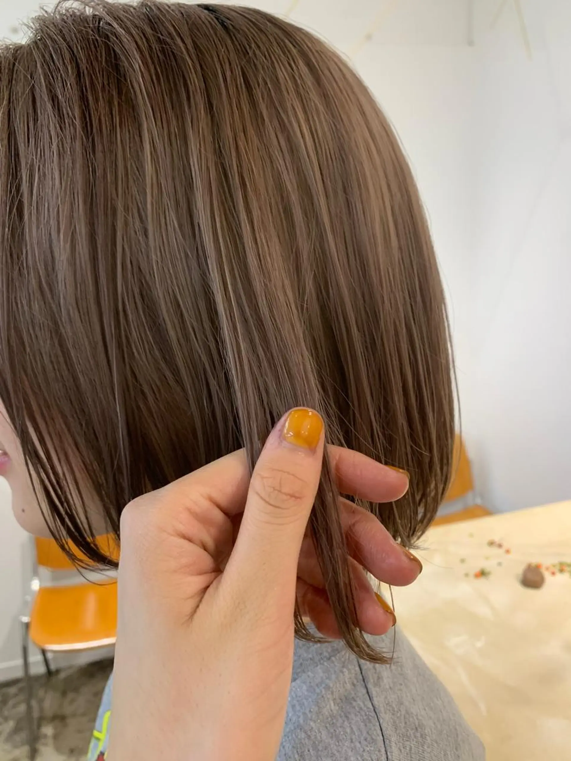 カラー ベージュカラー ブリーチ Terve. 水野 菜々香のヘアスタイル