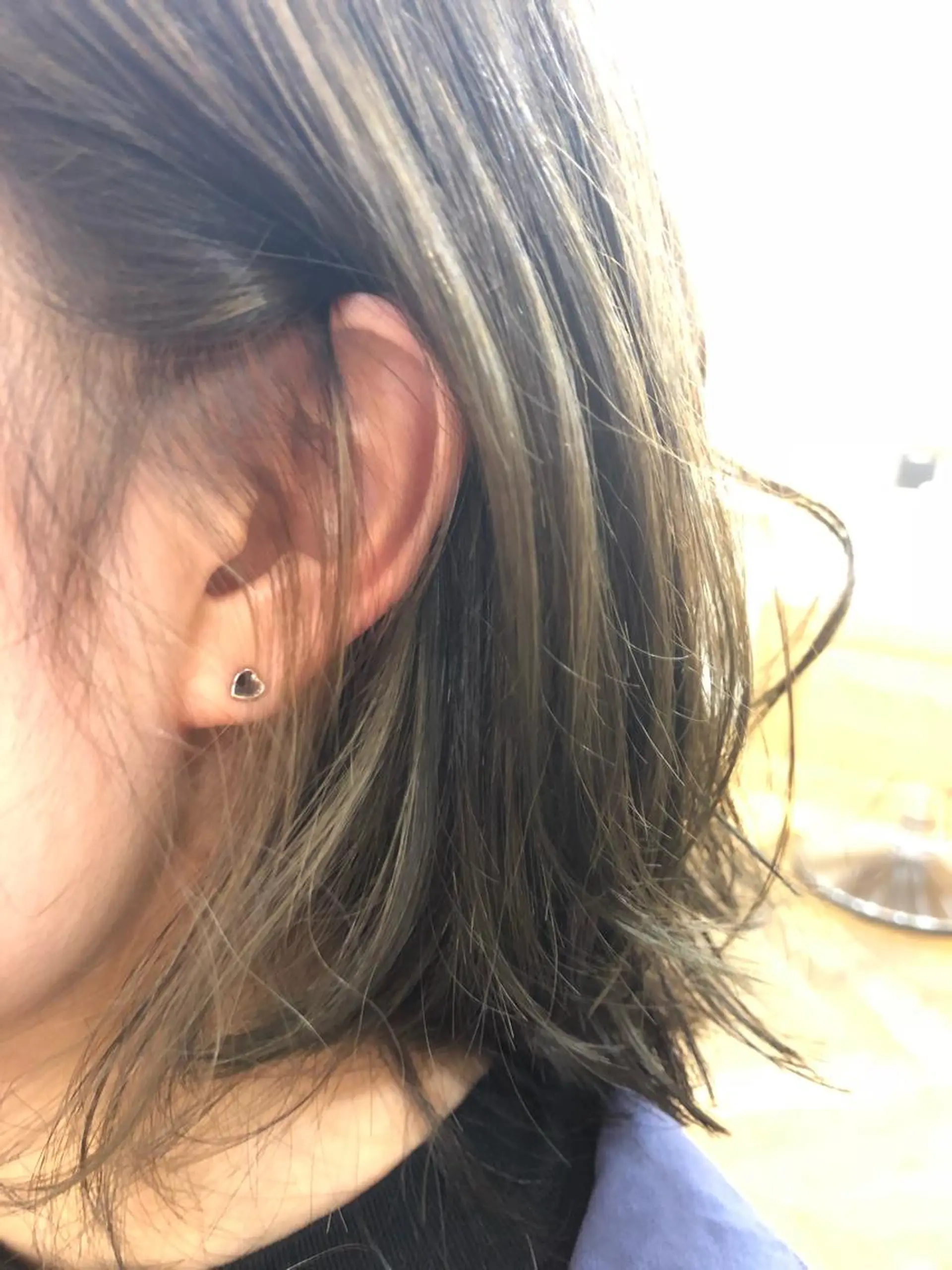 ショート カラー DEE okazakiのヘアスタイル