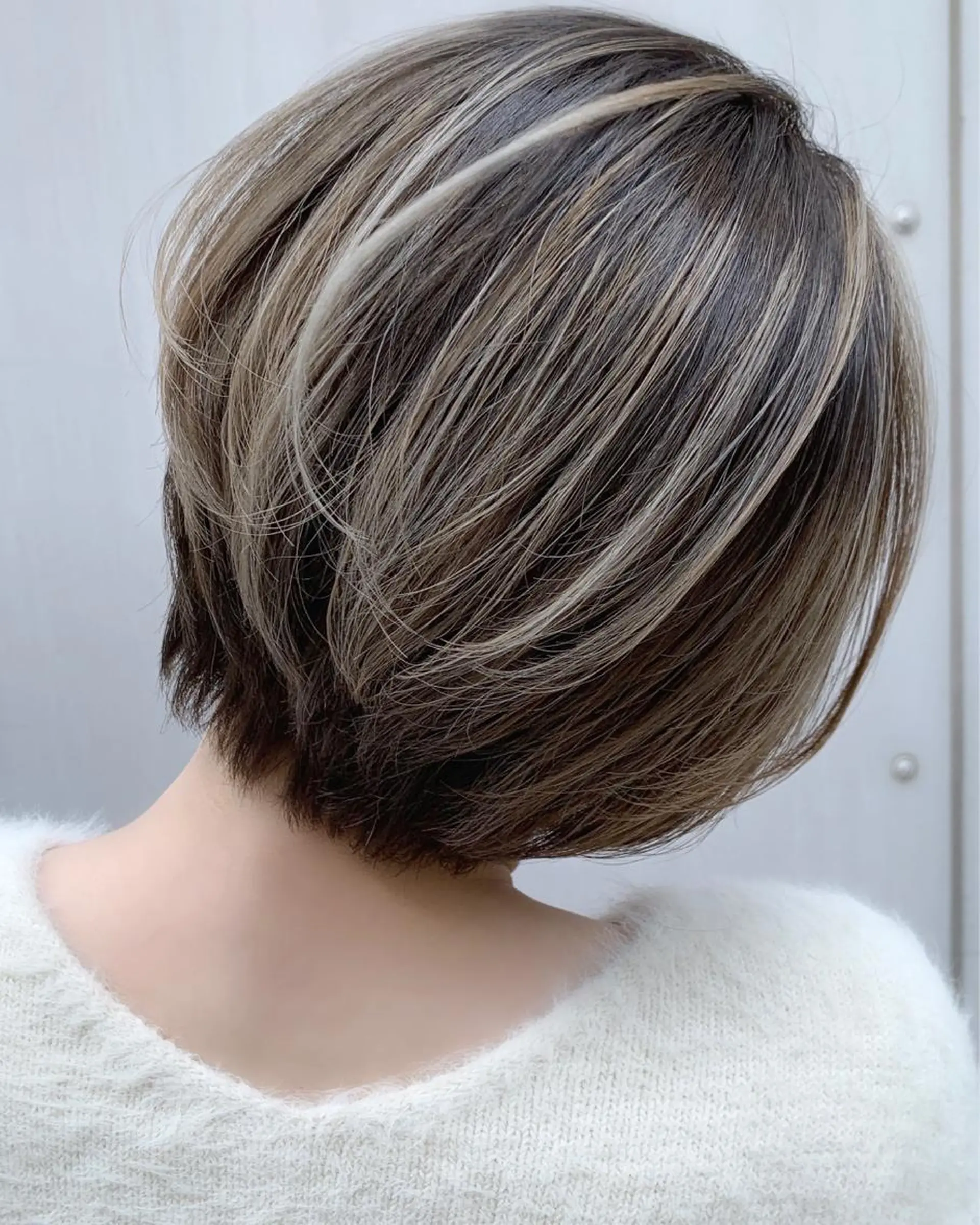 ショート カラー バレイヤージュ レイヤーカット ショートヘア 🤍デザインカラー 特化🤍HIROのヘアスタイル