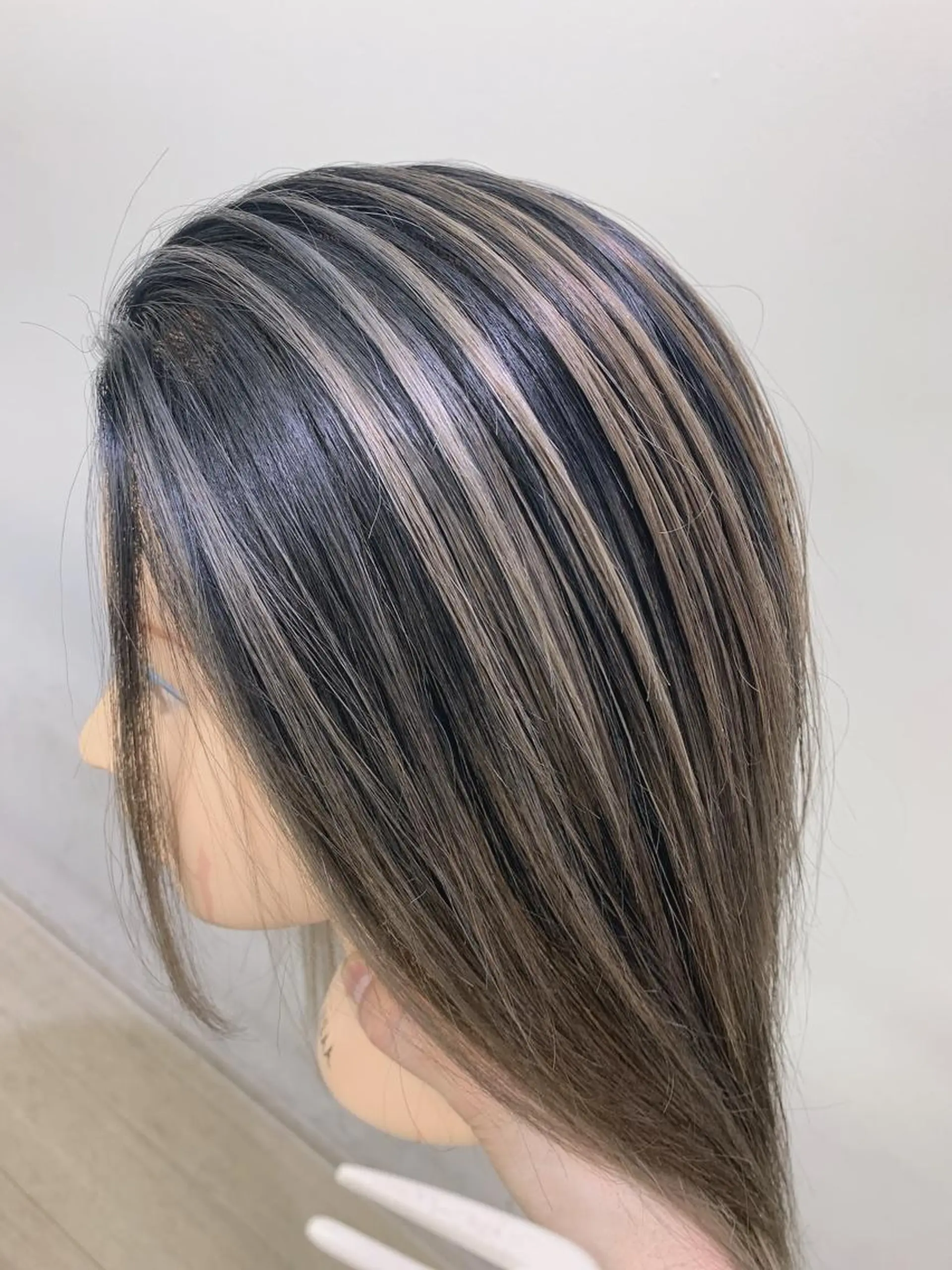 カラー Gemini代表 Maedaのヘアスタイル