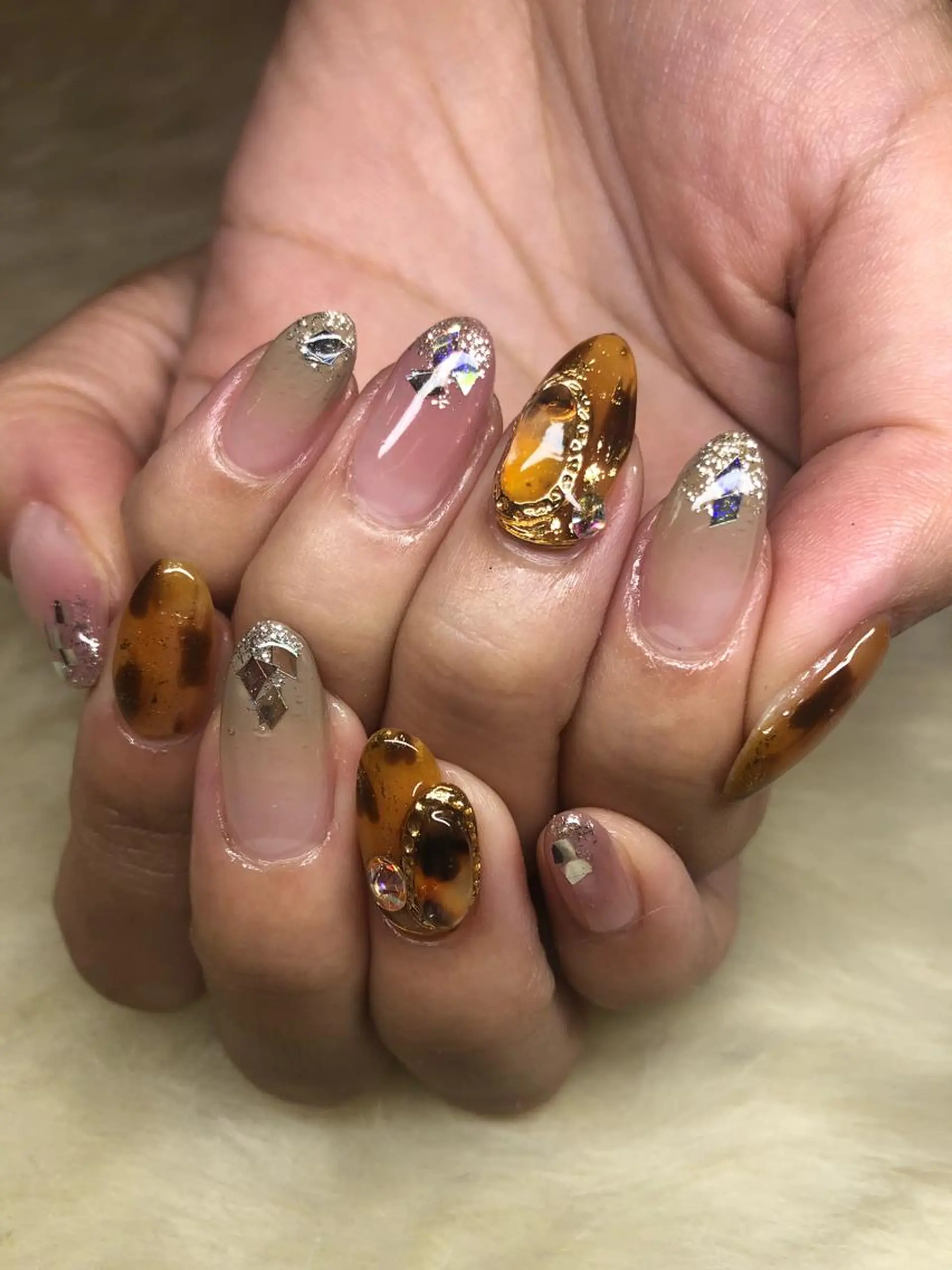 ネイル nailstudio ′ecole所属・nailstudio ′ecoleのネイルデザイン