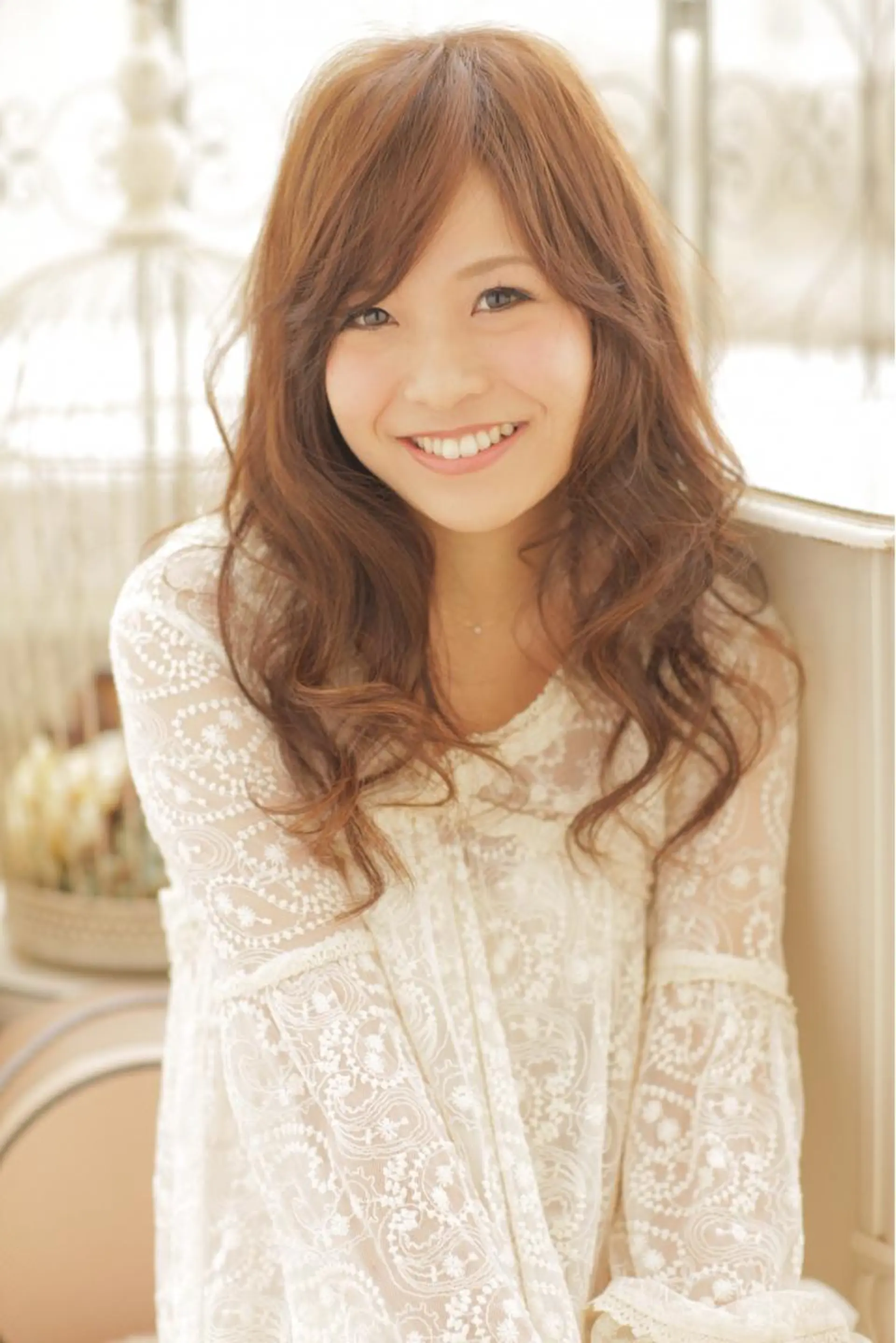 セミロング カラー パーマ 黒髪 ボブ 斜めバング 似合わせカット 小顔カット エイト ウメダのヘアスタイル