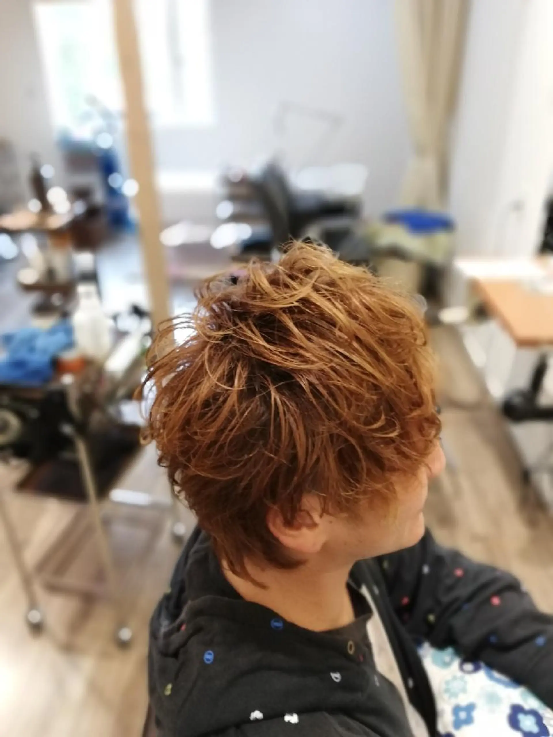 パーマ メンズ ショート 北林 弘展のヘアスタイル