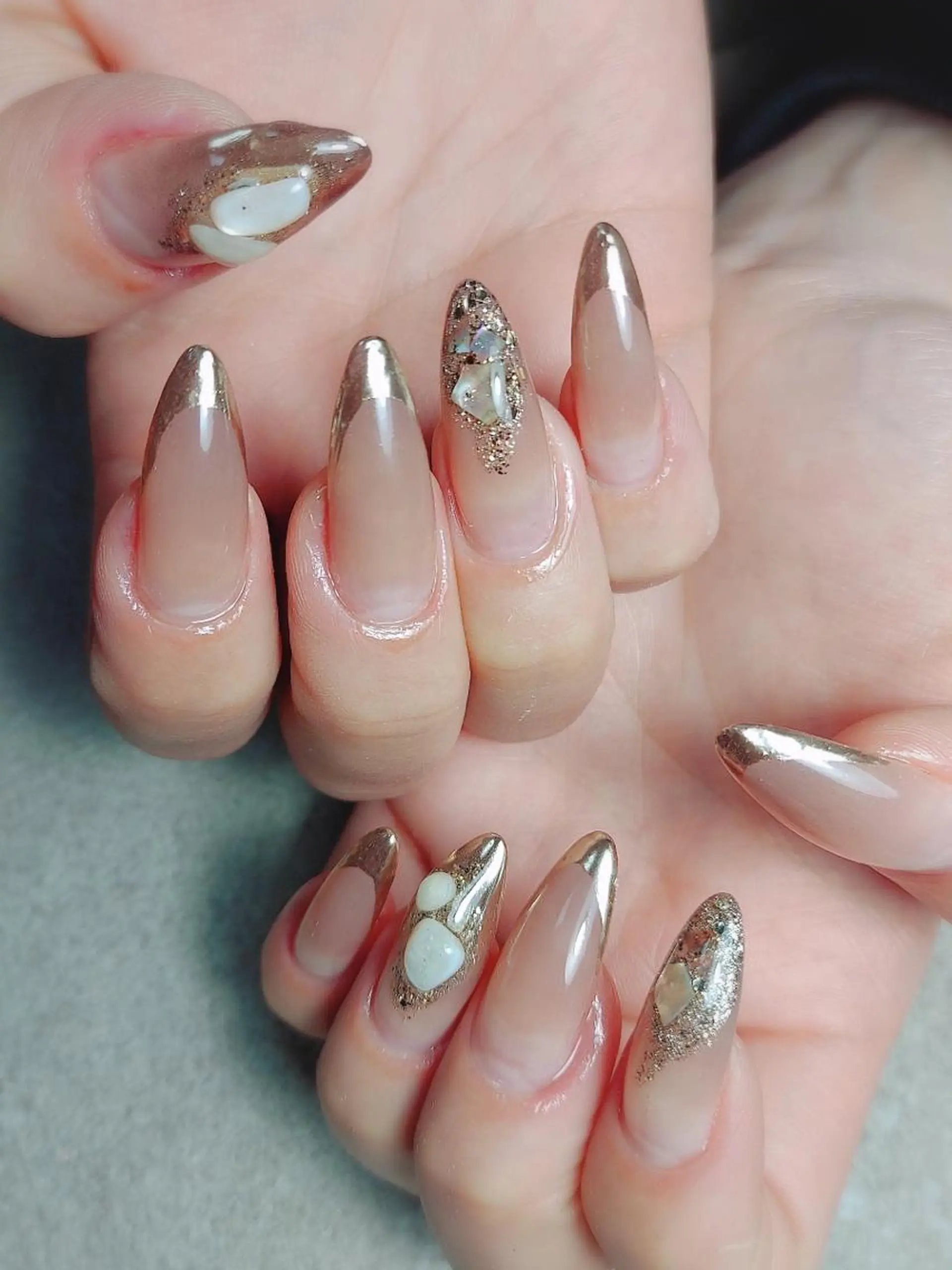 ネイル フレンチネイル ミラーネイル スカルプネイル ハンドネイル Nailsalon 'uluのネイルデザイン