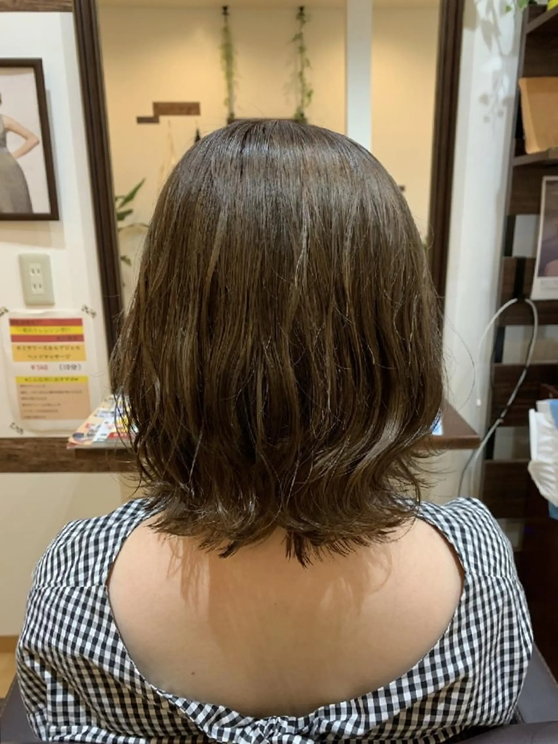 ミディアム カラー ベージュカラー ヘアカラー SUGAR所属・サトウ シューイチのヘアスタイル