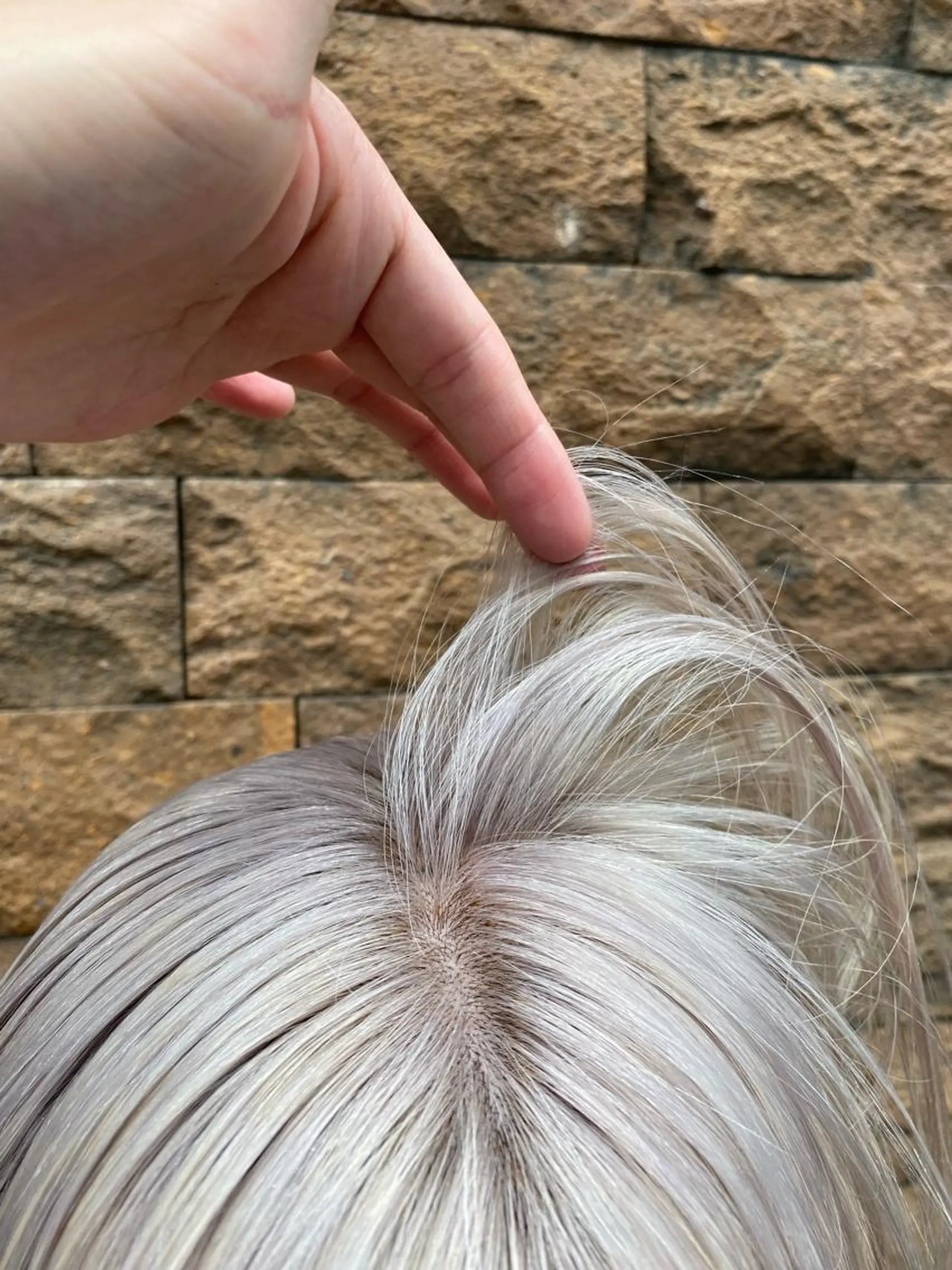 ショート カラー ハイトーン/ ボブ 中村麟のヘアスタイル