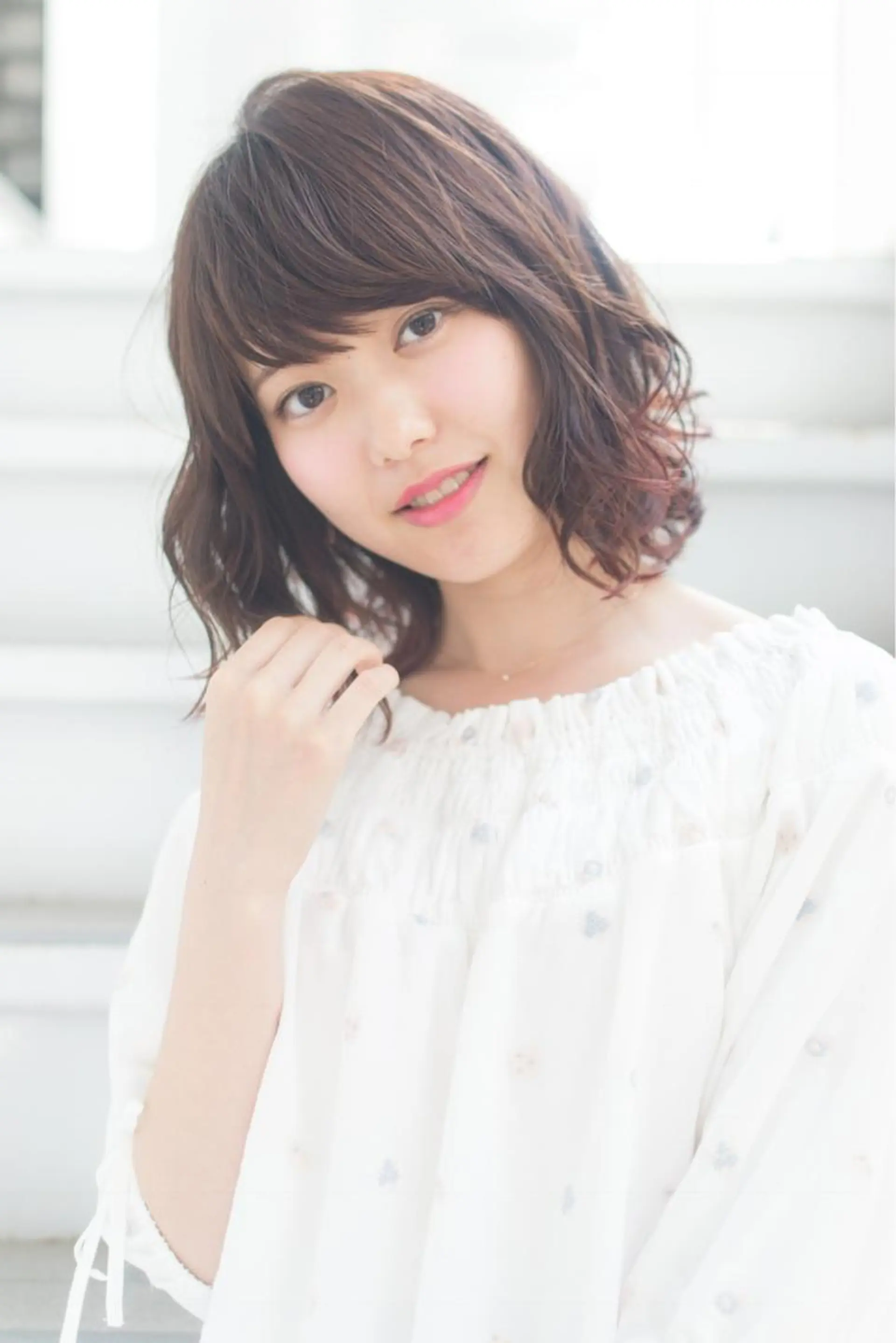 ミディアム カラー パーマ 榎園 由美のヘアスタイル