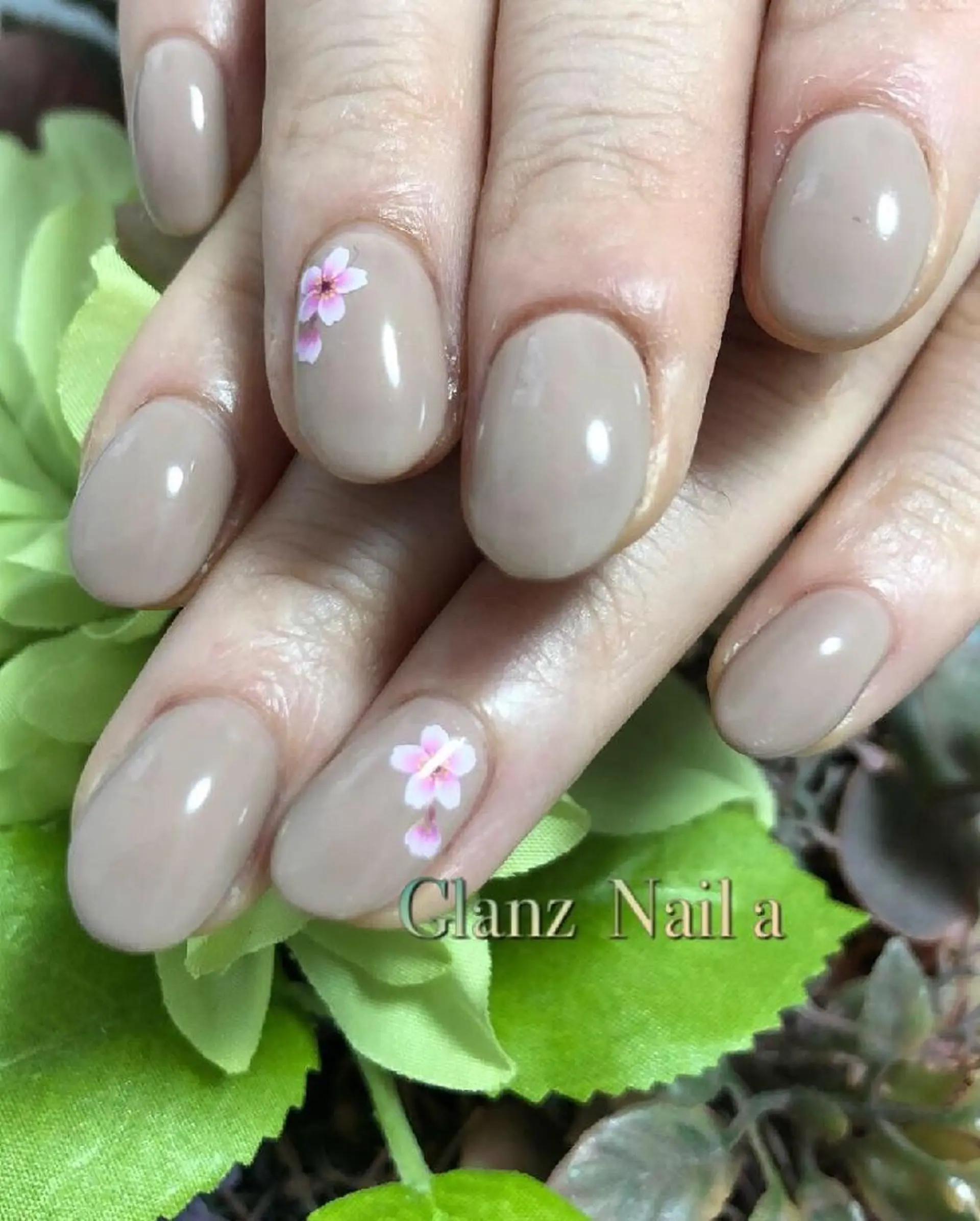 ネイル シンプルネイル 春ネイル Glanz  Nail aのネイルデザイン