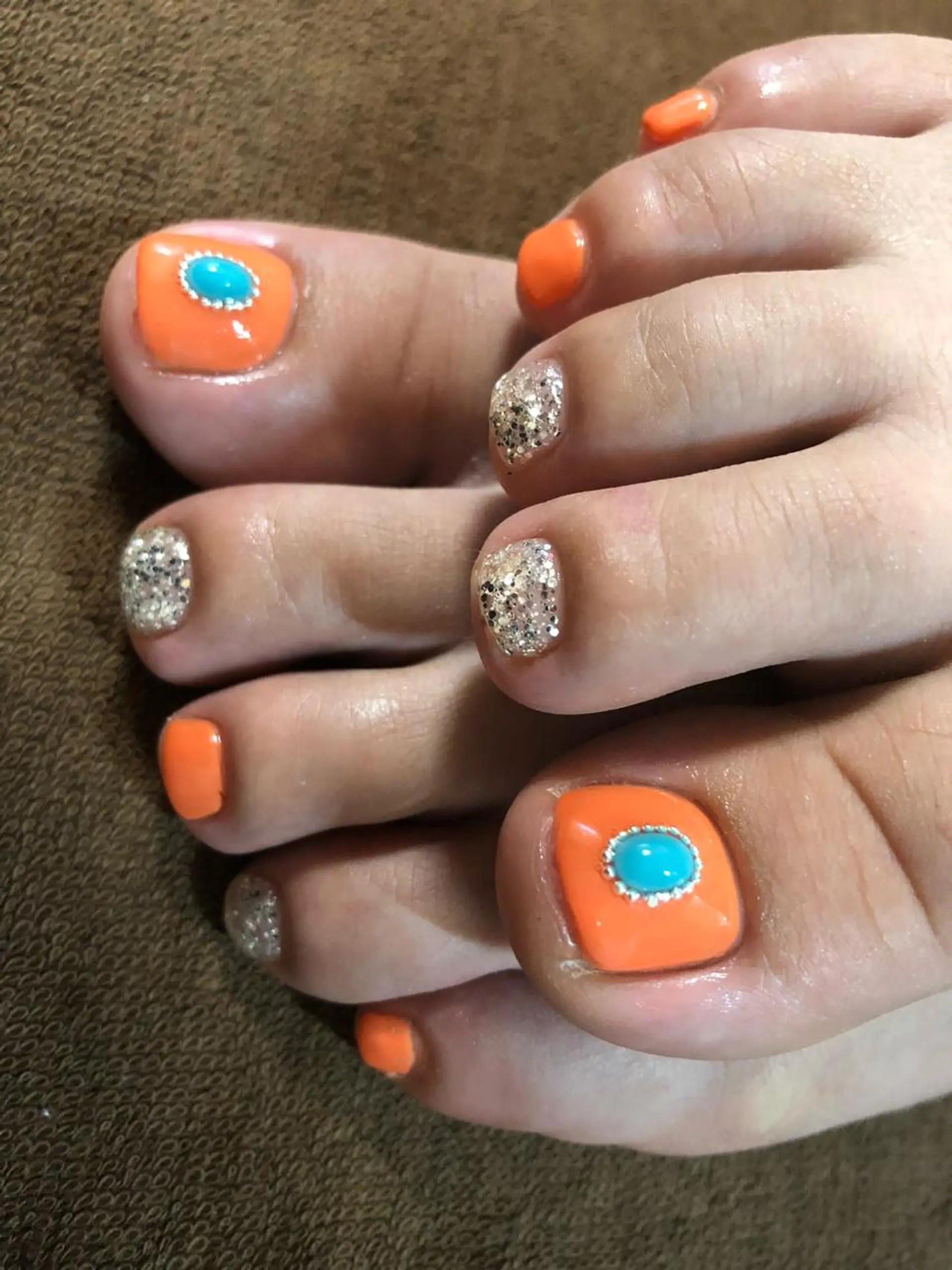 ネイル フットネイル emi ...の眉毛・アイブロウイメージ