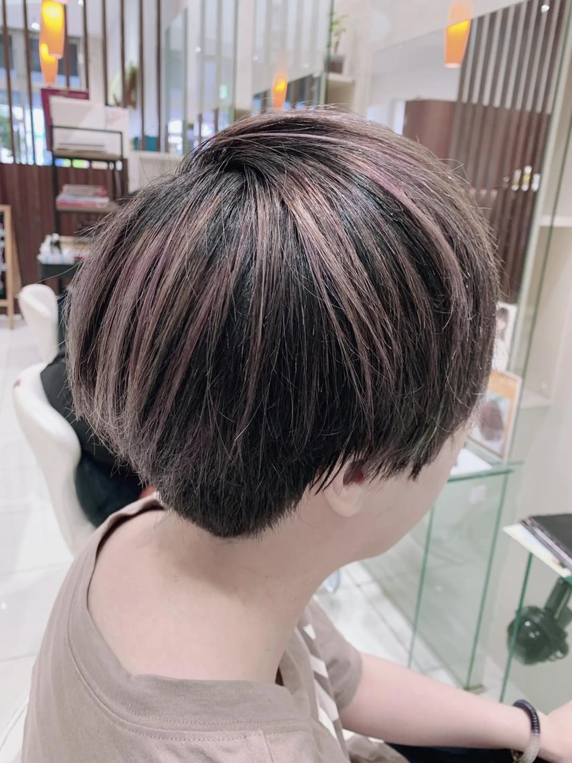 ミディアム 金井 郁弥のヘアスタイル