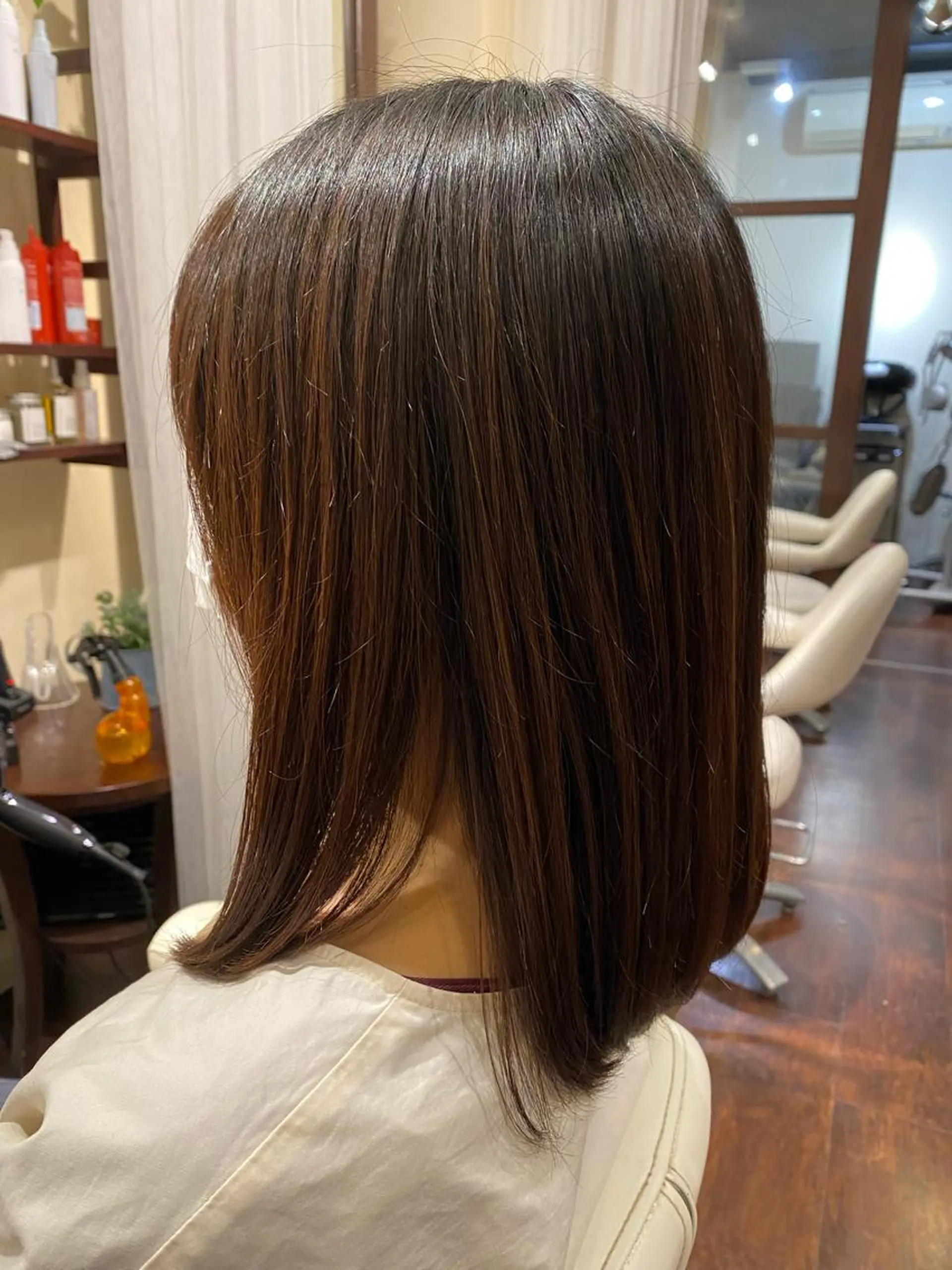 ミディアム 艶ｶﾗｰ｜ｽﾄﾚｰﾄ 🍟yuki🍟のヘアスタイル