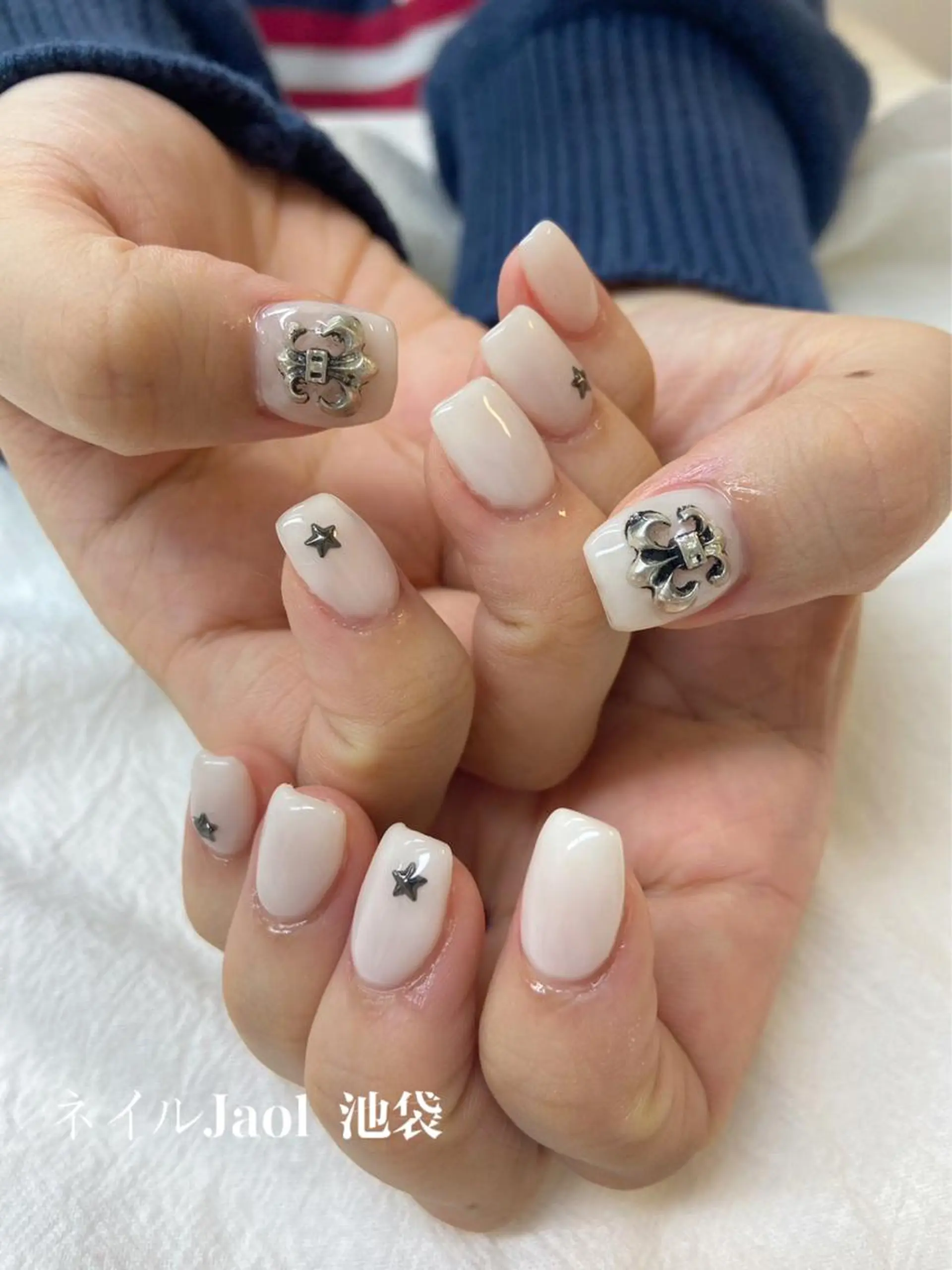 ミディアム ハンドネイル nail jaol池袋店所属・ネイルJaol 池袋のネイルデザイン