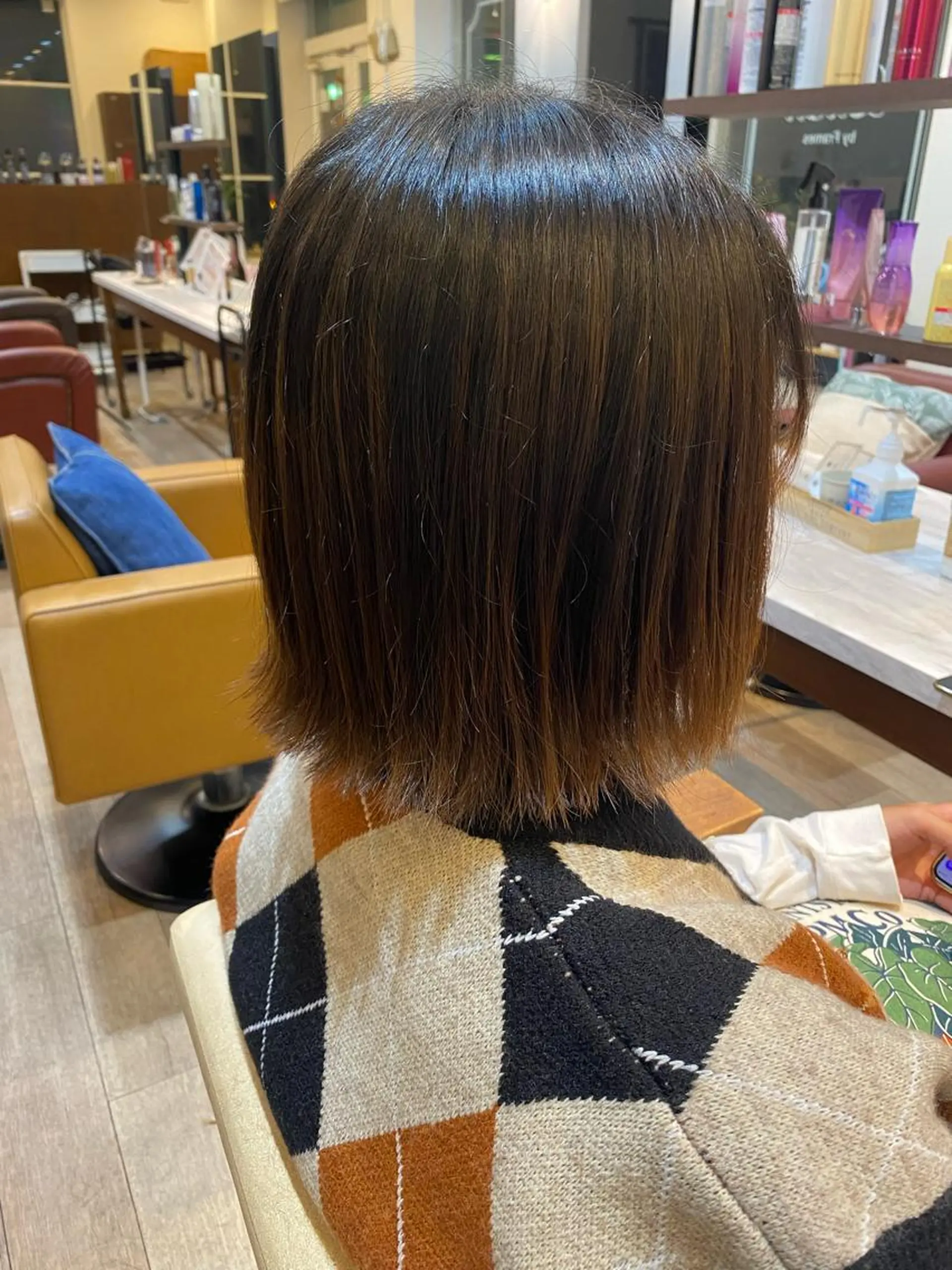 ミディアム ボブ 外ハネヘア 佐藤優衣 /ボブ /暖色カラーのヘアスタイル