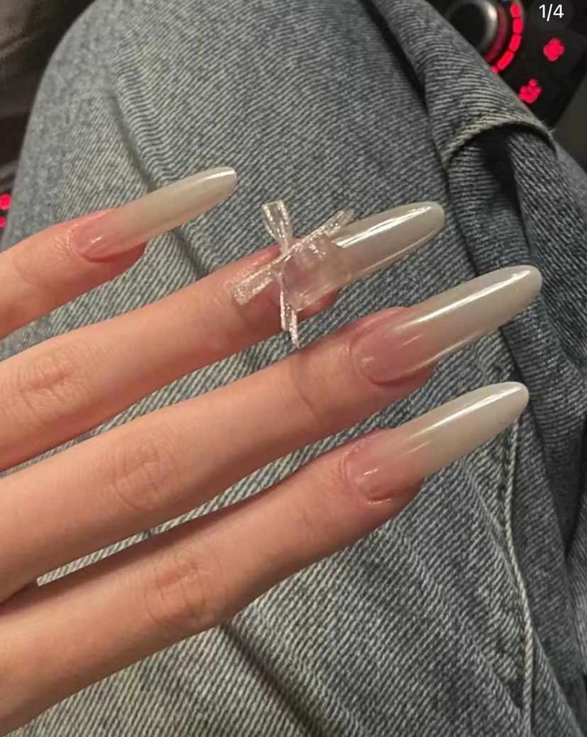 ネイル VIVIAN エイのネイルデザイン