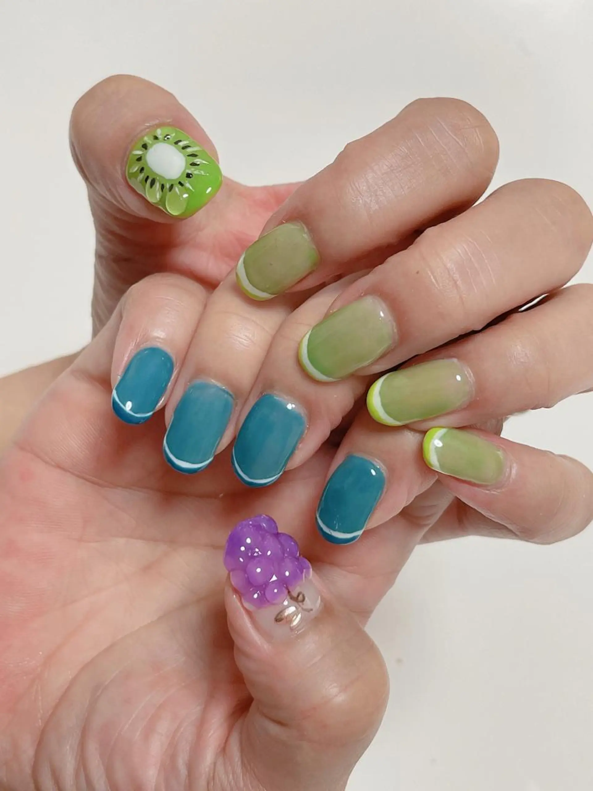 ネイル ハンドネイル 辻 依子のネイルデザイン