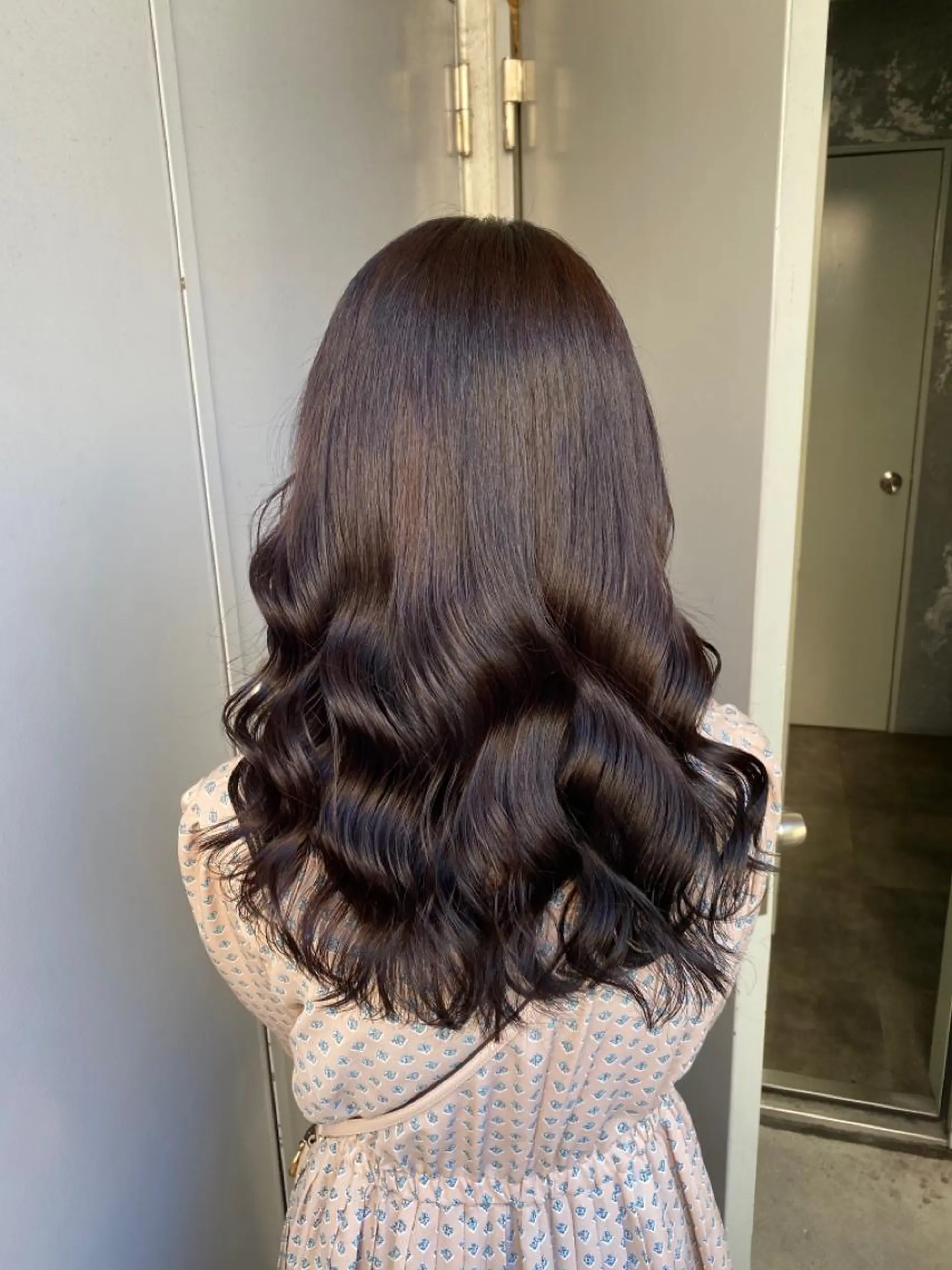 ロング カラー ベージュカラー ラベンダーカラー ラベンダーベージュ ヘアカラー トリートメント ヘアセット 透明感カラー🤍 Kaitoのヘアスタイル