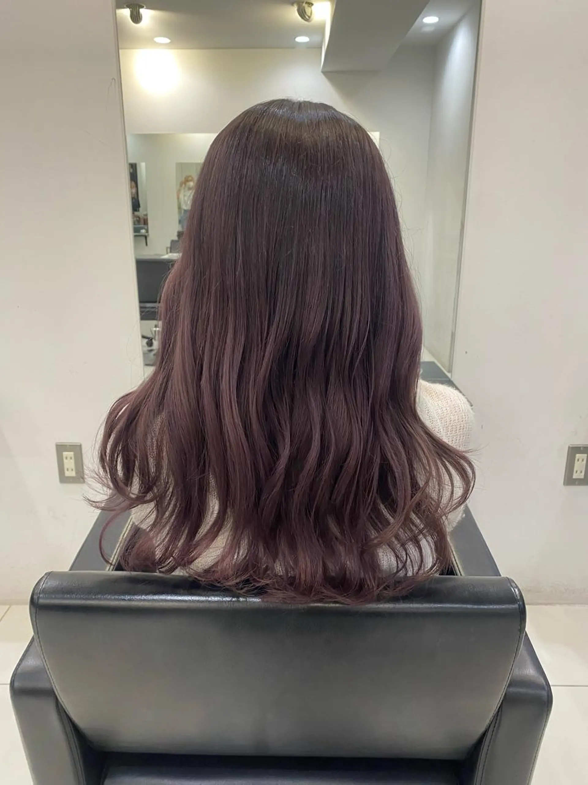 セミロング 小顔ショート🦋 八巻ちさとのヘアスタイル