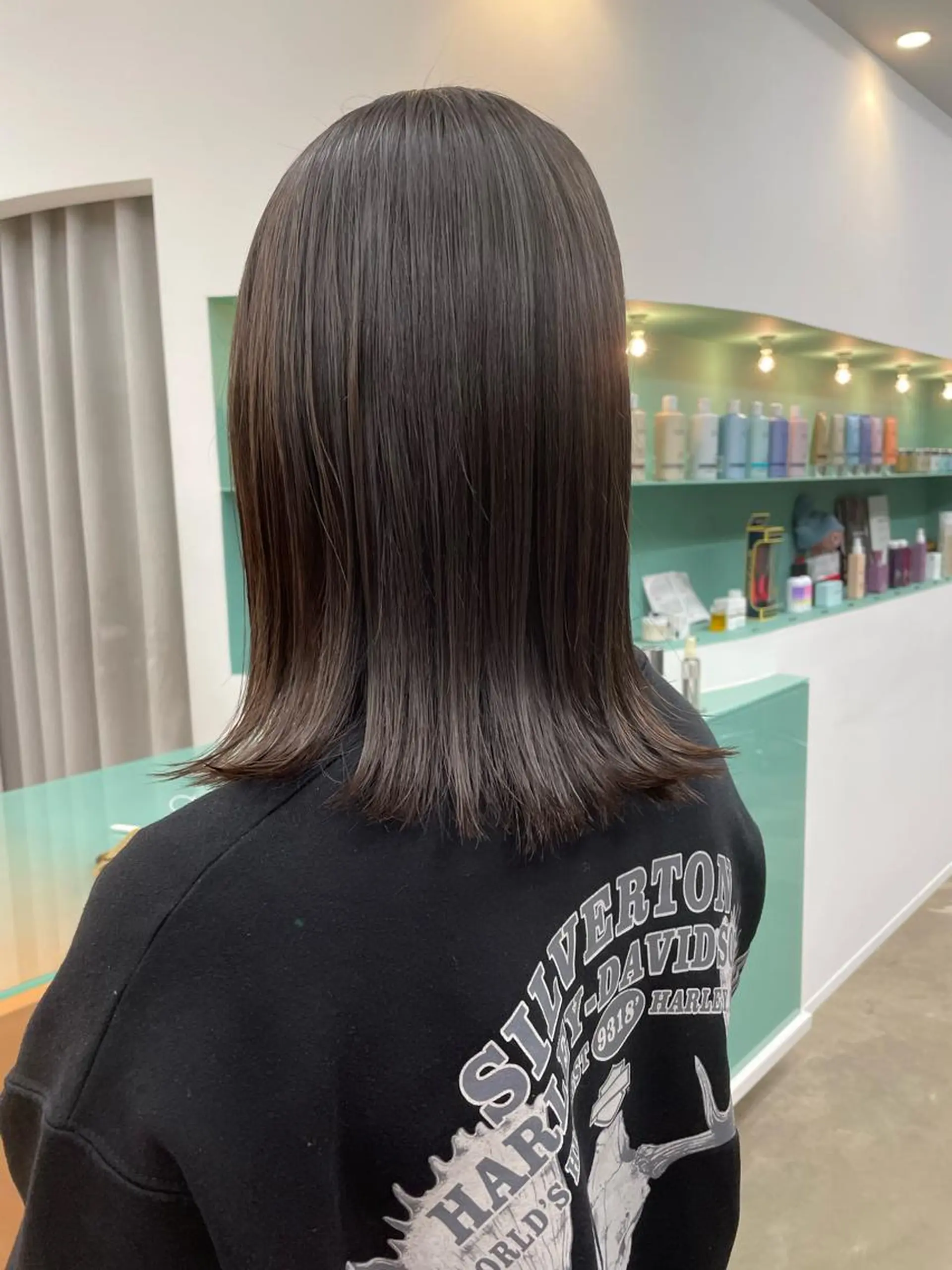 ミディアム pole所属・【pole】 minaのヘアスタイル