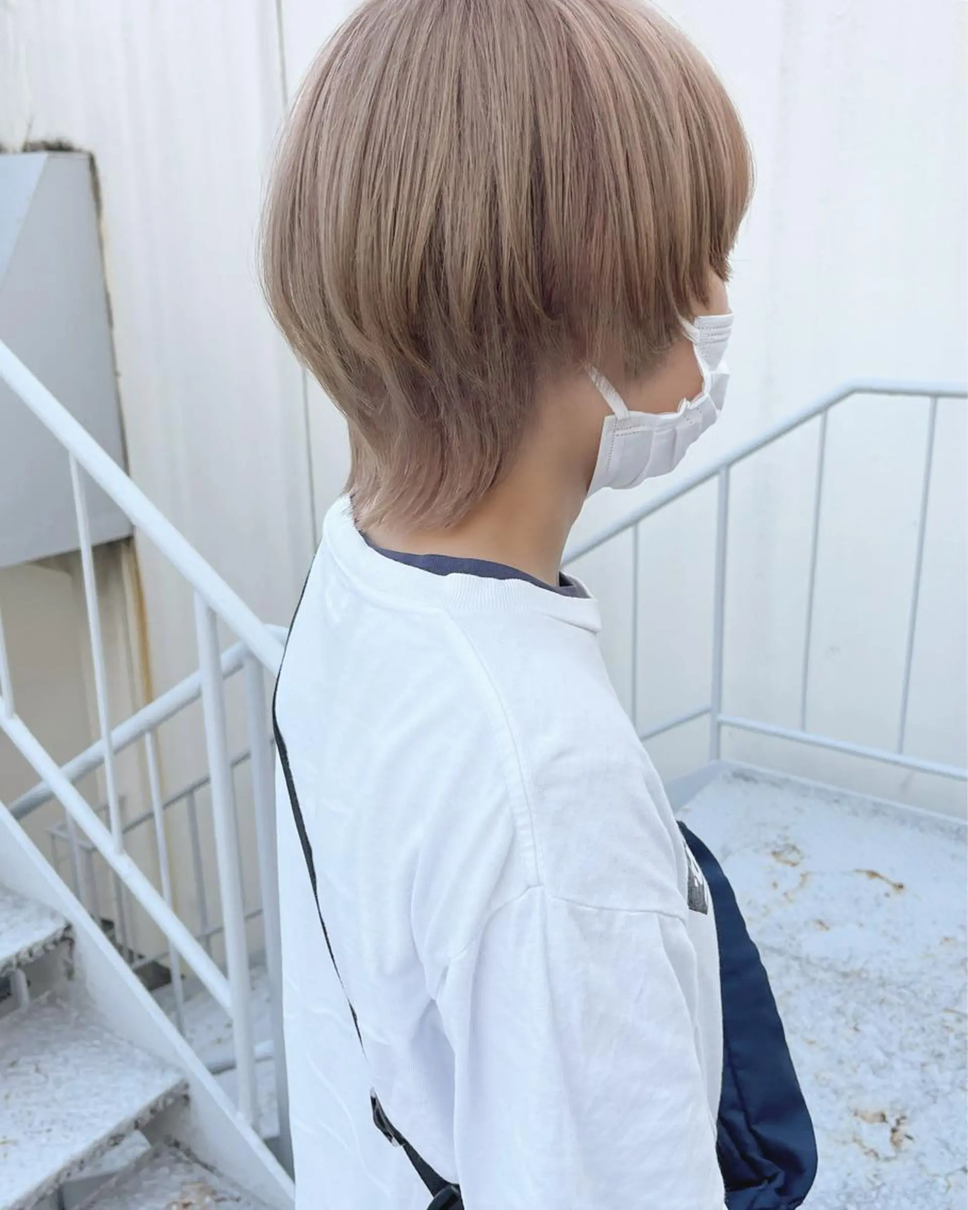 ショート カラー ベージュカラー ブリーチ ウルフカット ハイトーン/ショート 村上淳乃🐥のヘアスタイル