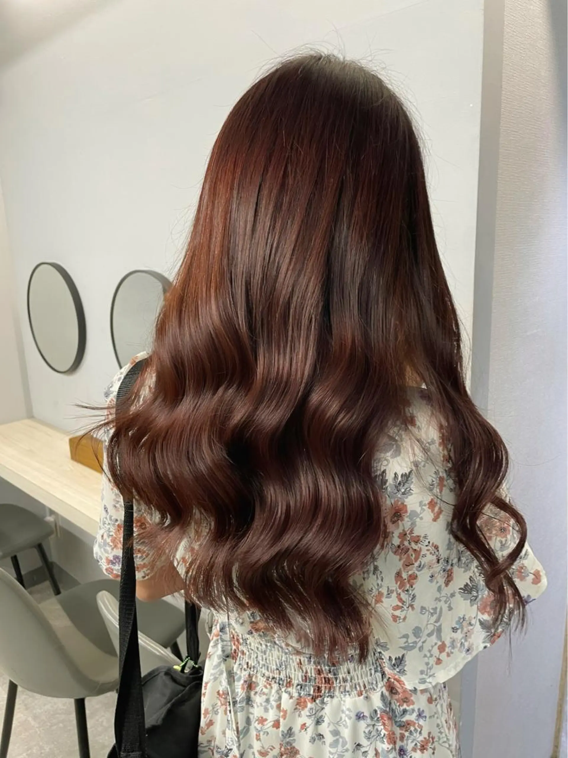 ロング カット ヘアカラー トリートメント 韓国風レイヤーカット 💕髪質改善💫拓海のヘアスタイル