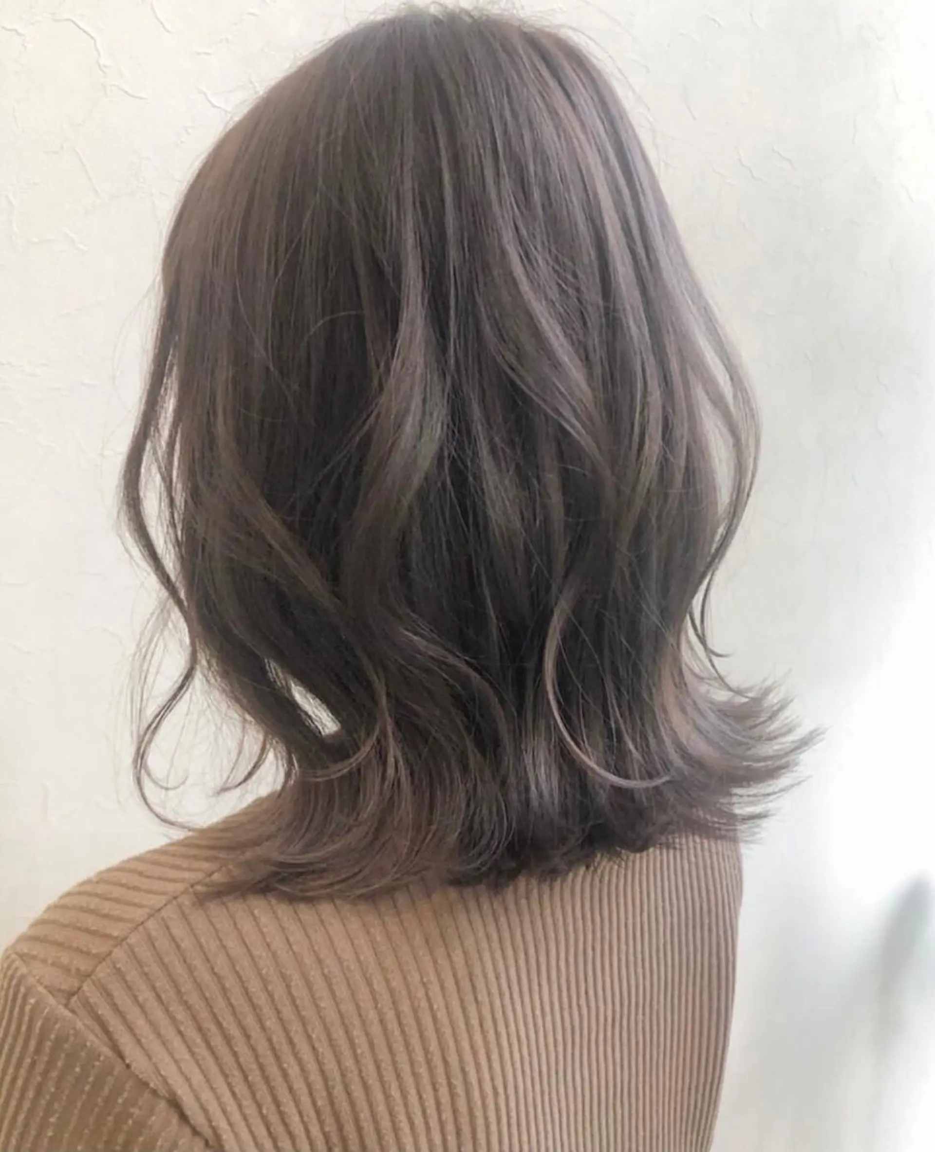 ミディアム カラー nakahara madokaのヘアスタイル