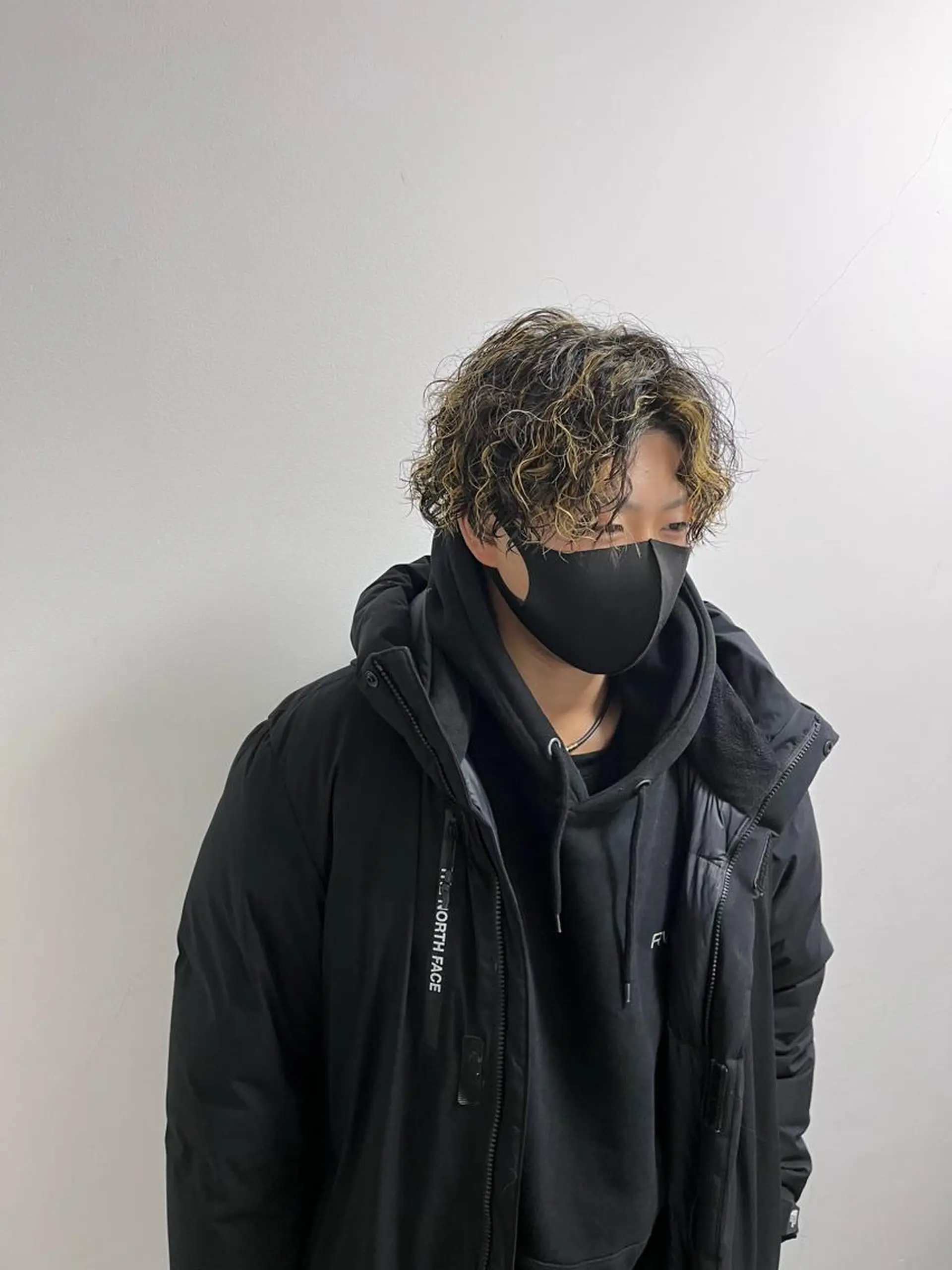 ショート パーマ メンズ Utata  literie所属・嵯峨 大地／パーマ／ ハード系／特殊系のヘアスタイル