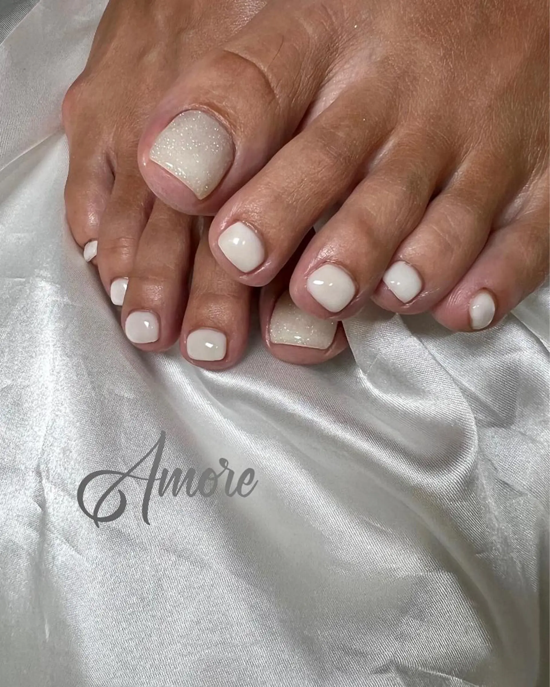 ネイル ジェルネイル 氷ネイル・うるうるネイル マグネットネイル ミラーネイル ニュアンスネイル You kyehwaのネイルデザイン