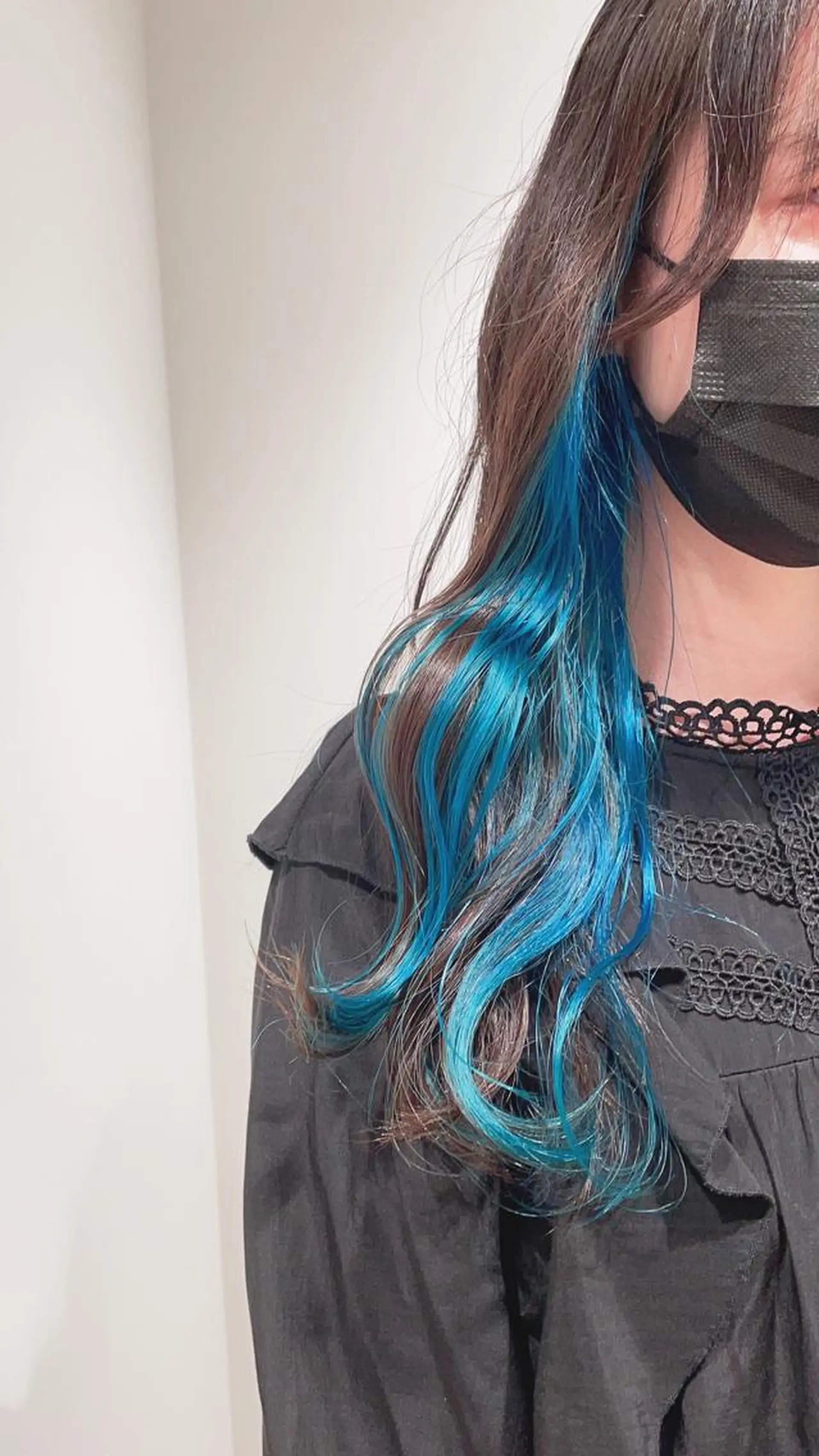 カラー ブリーチ ブルーカラー ヘアカラー トリートメント 渋谷:インナーカラー ／🍒エリカ🍒のヘアスタイル