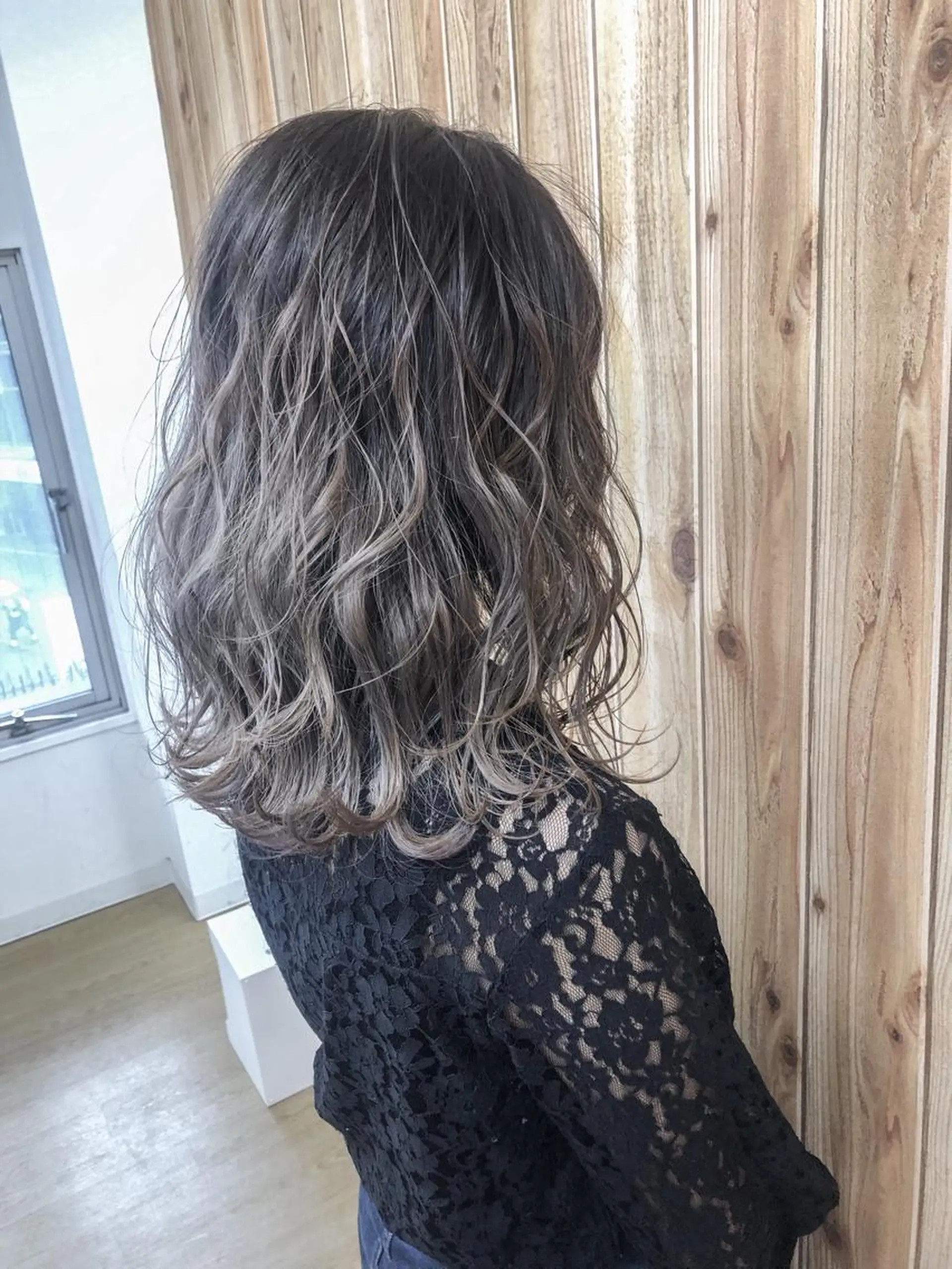 ミディアム カラー カット ヘアカラー レイヤーカット× 髪質改善たもりのヘアスタイル