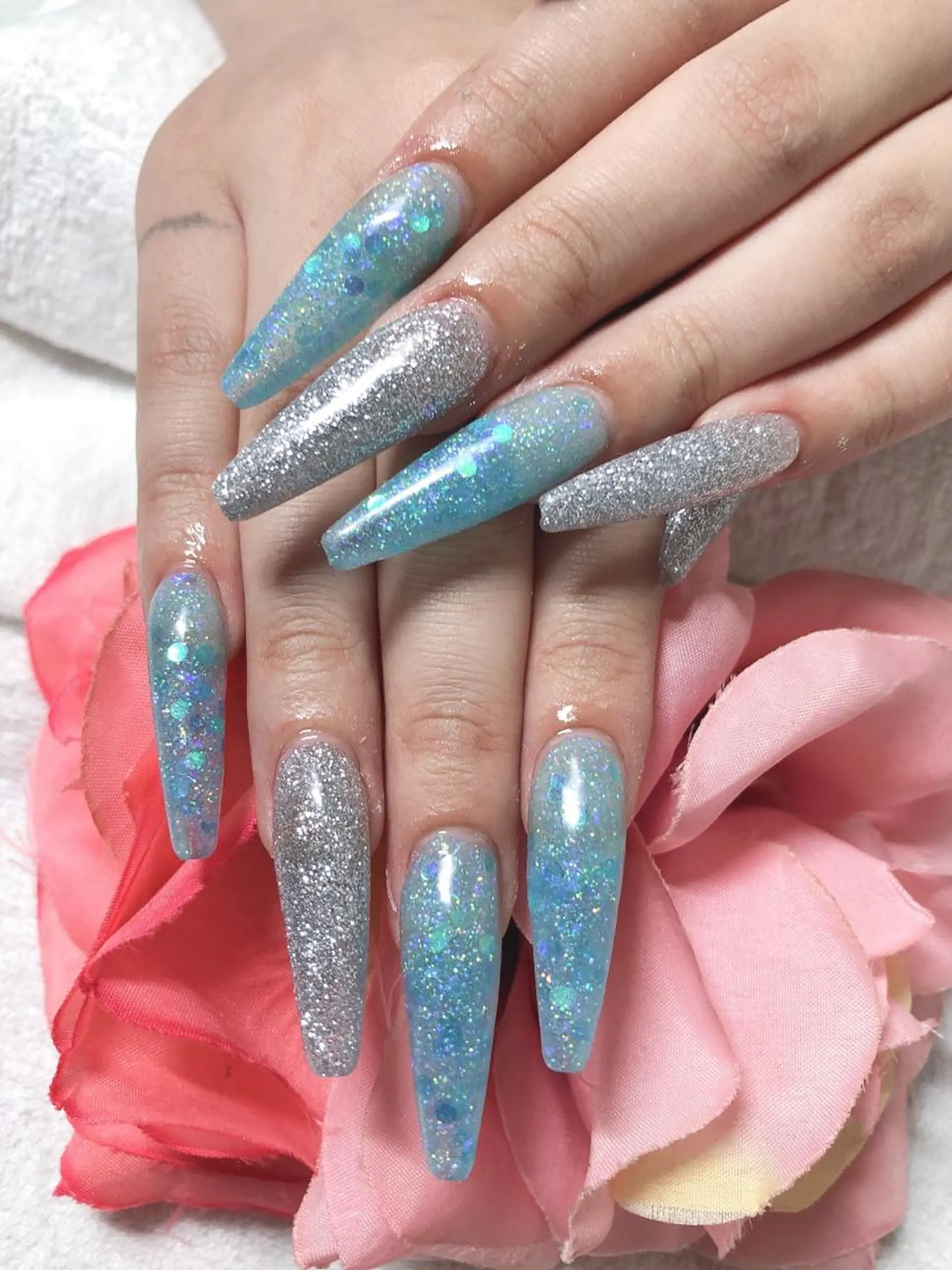 ロング ネイル ハンドネイル 《LB》ラブリエ Nail&eyeのマツエク・マツパデザイン