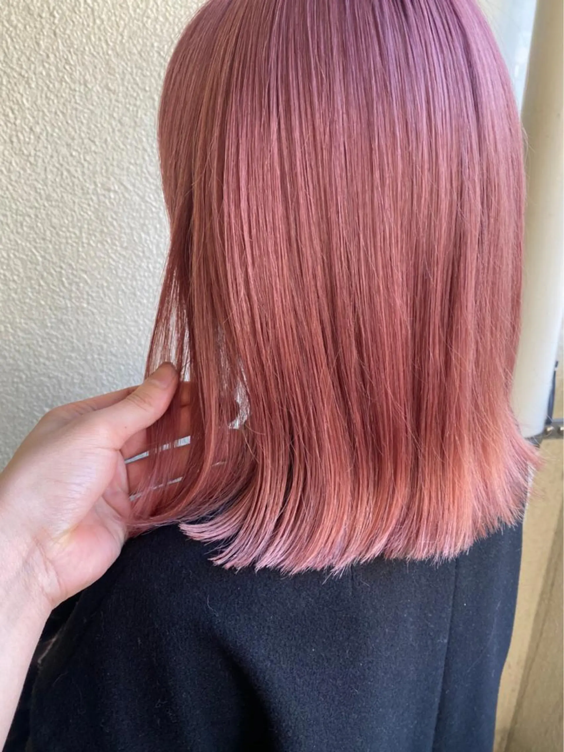 ミディアム カラー パーマ ヘアアレンジ 透明感カラー オレンジ ピンクカラー YEAU　PLUS所属・極上の艶髪 RINAのヘアスタイル