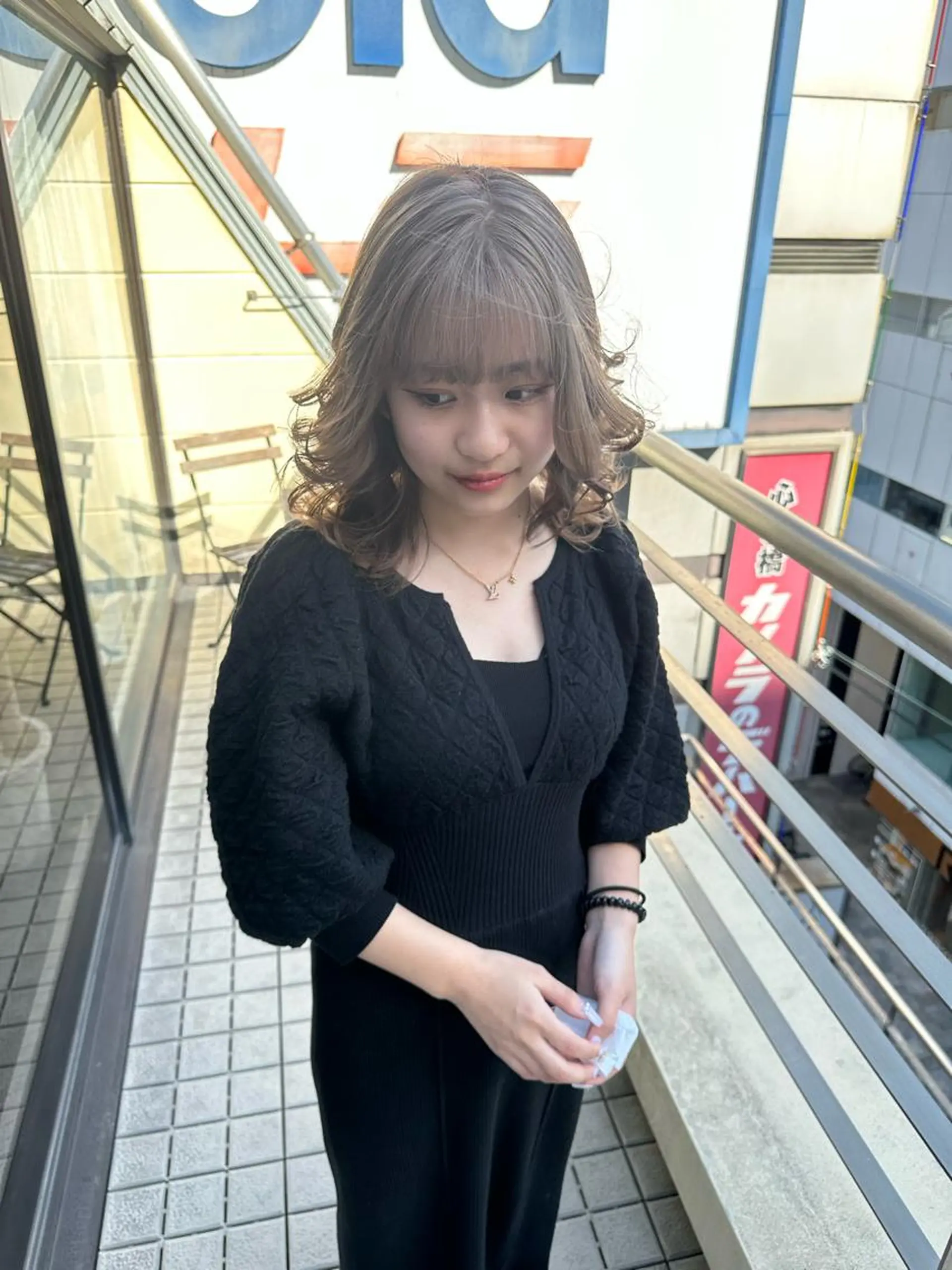 ミディアム Michel by chainon    ミッシェルバイシェノン所属・美髪職人/傷ませない カラー/橋本拓弥のヘアスタイル