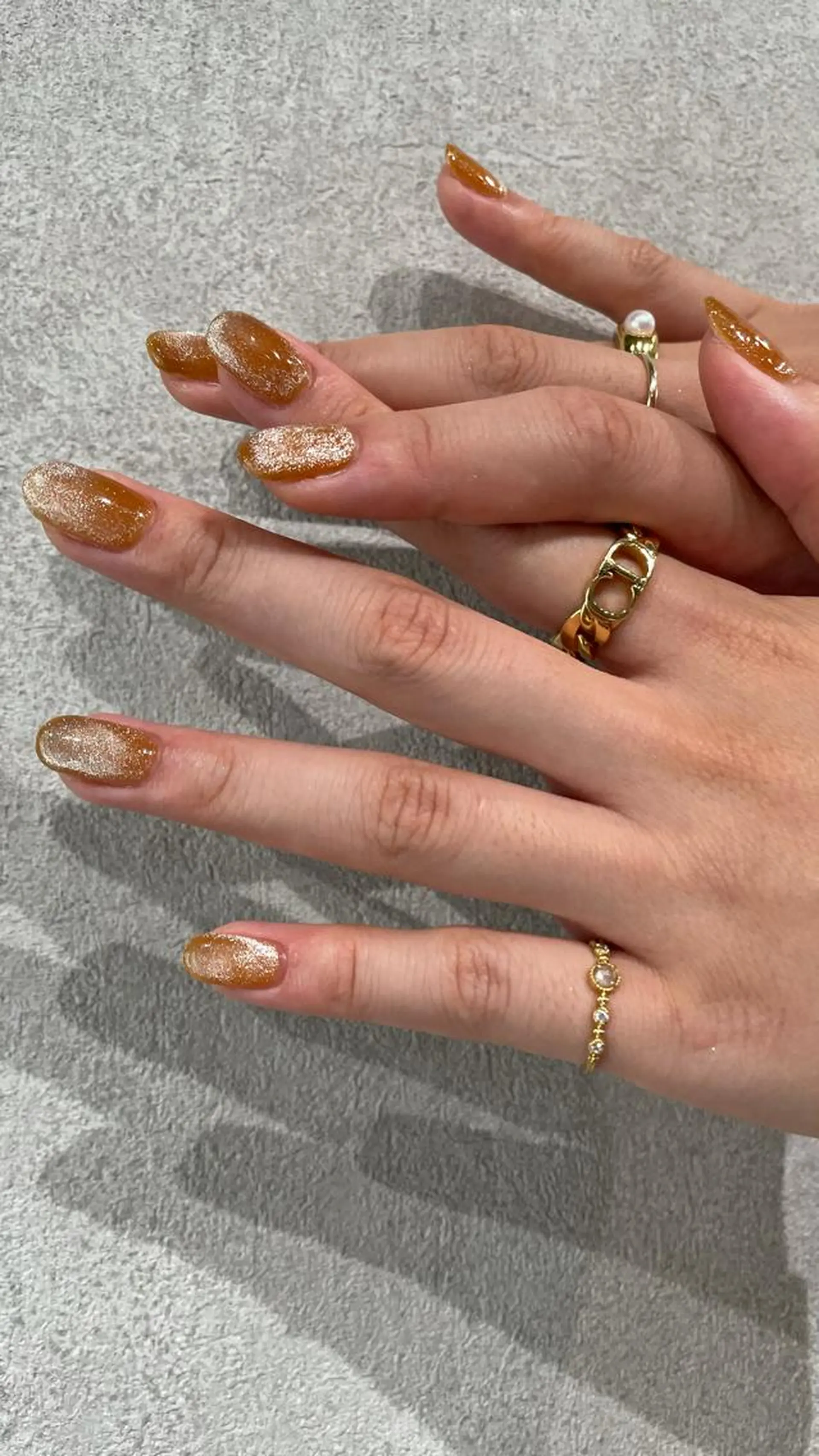 ネイル マグネットネイル ハンドネイル ナチュラル透明感🌱 小山美樹子のヘアスタイル