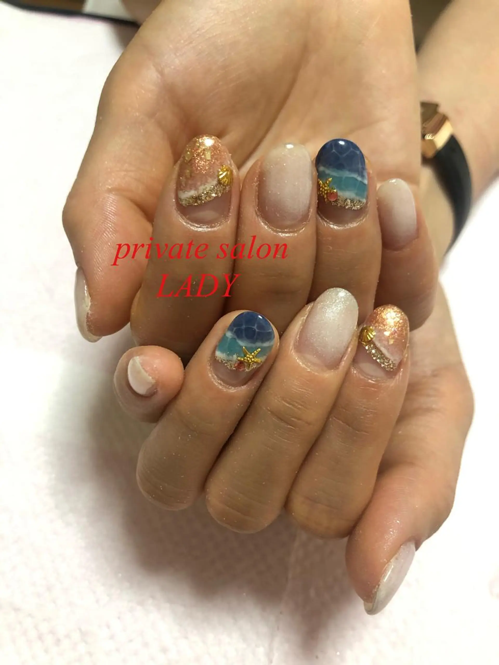 ネイル ハンドネイル 桜田 麻菜のネイルデザイン