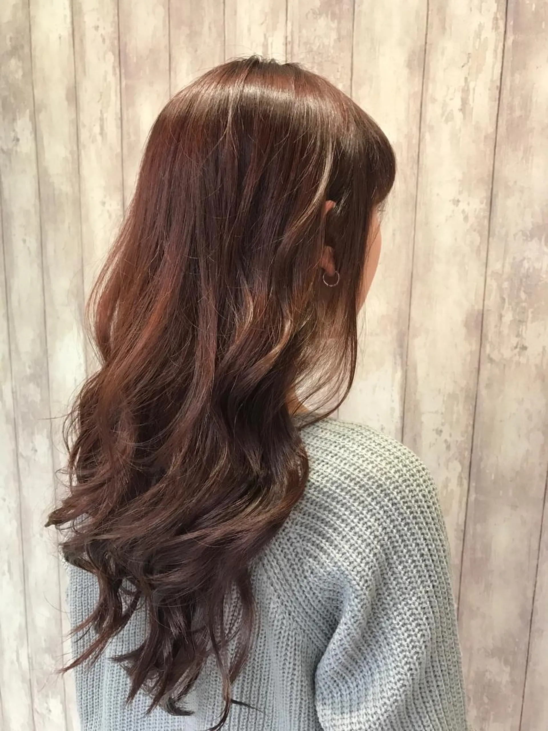 ミディアム カラー パーマ ヘアアレンジ イルミナカラー ピンクカラー ピンクパープル パープルカラー 韓国ヘア✨グレージュ カラーasamiのヘアスタイル