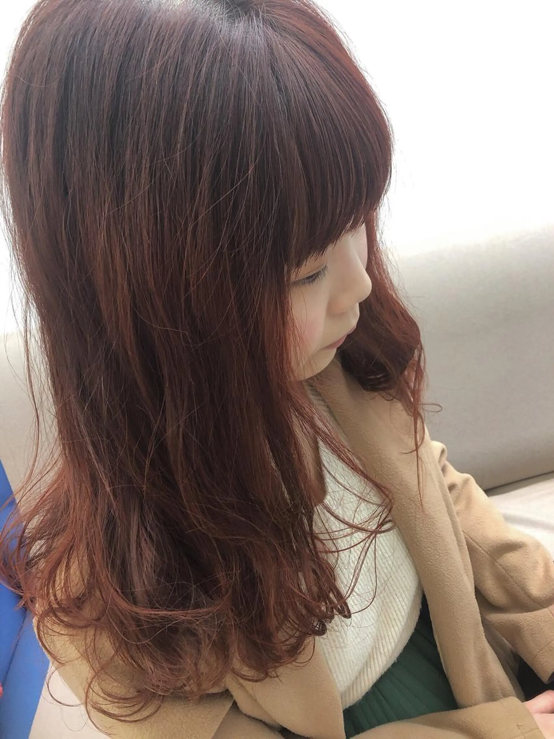 ロング カラー ブリーチ ブリーチなしカラー オレンジ 本山　くせ毛のカット 尾島光季のヘアスタイル