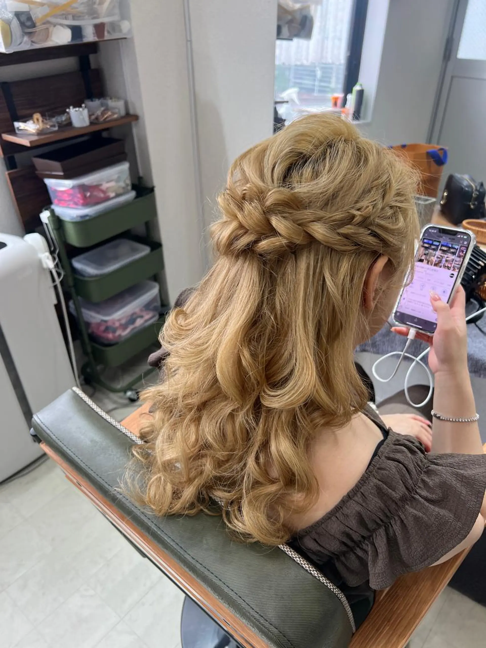 ロング ヘアアレンジ 山室 敬義のヘアスタイル