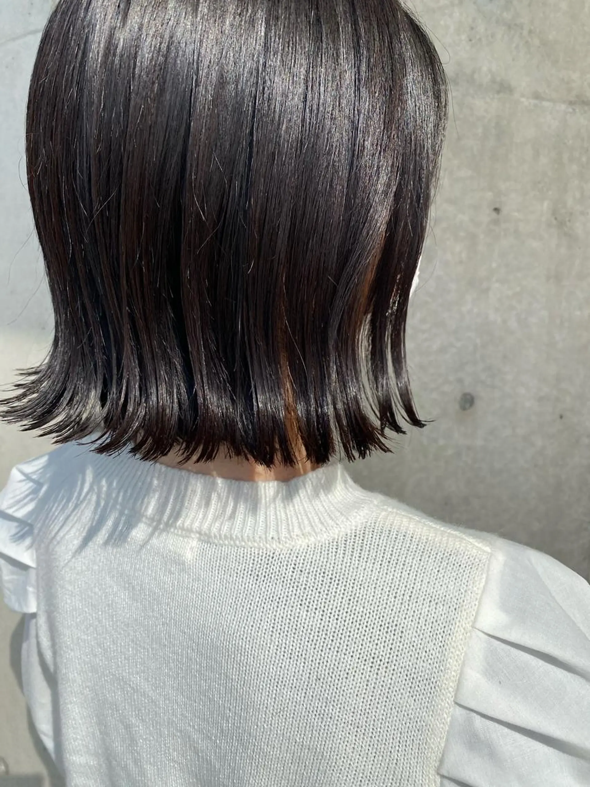 ミディアム 切りっぱなしボブ ボブ モダーン北鎌倉所属・中溝 アカリのヘアスタイル