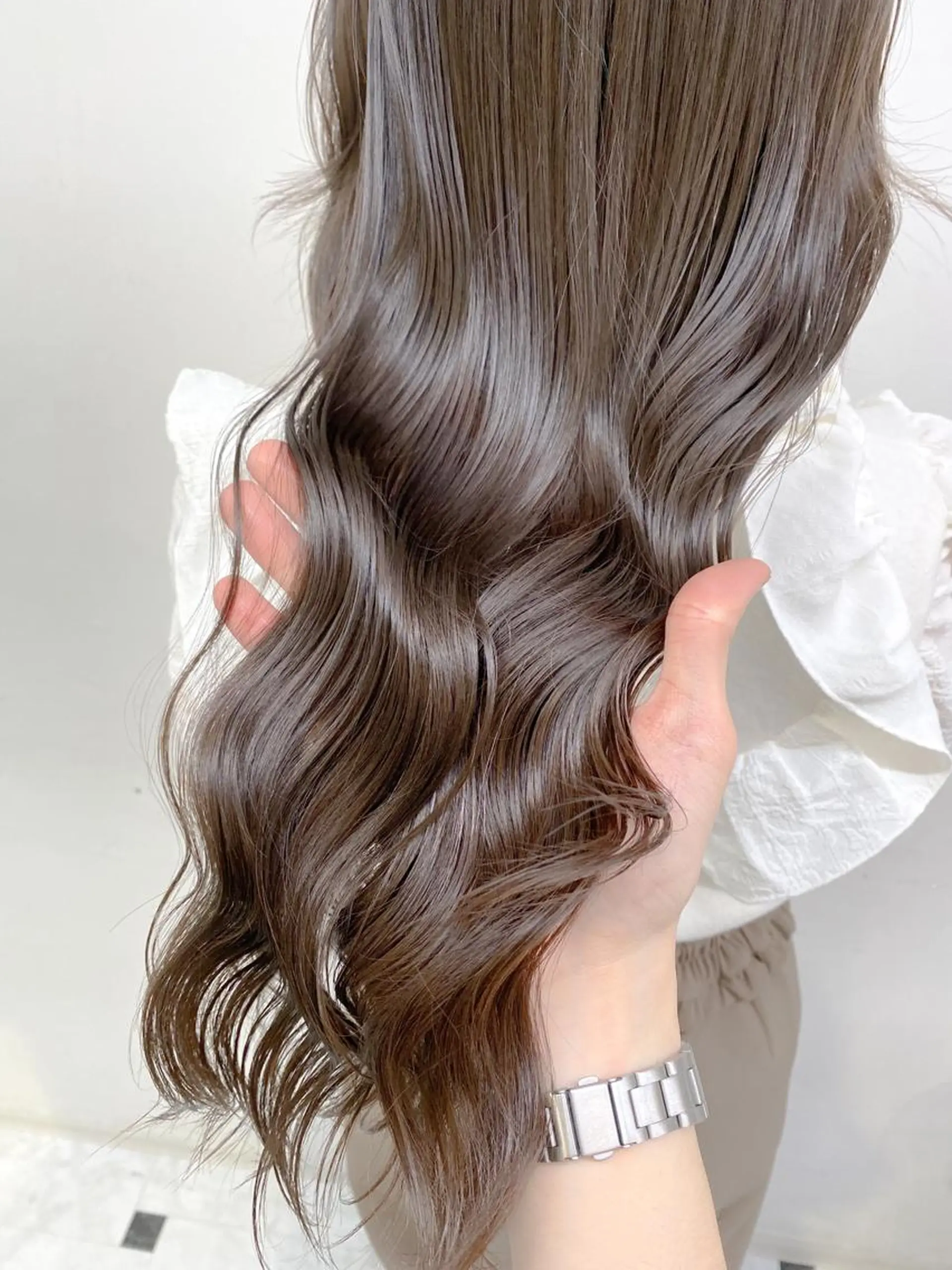 カラー トレンドカラー MAHOのヘアスタイル