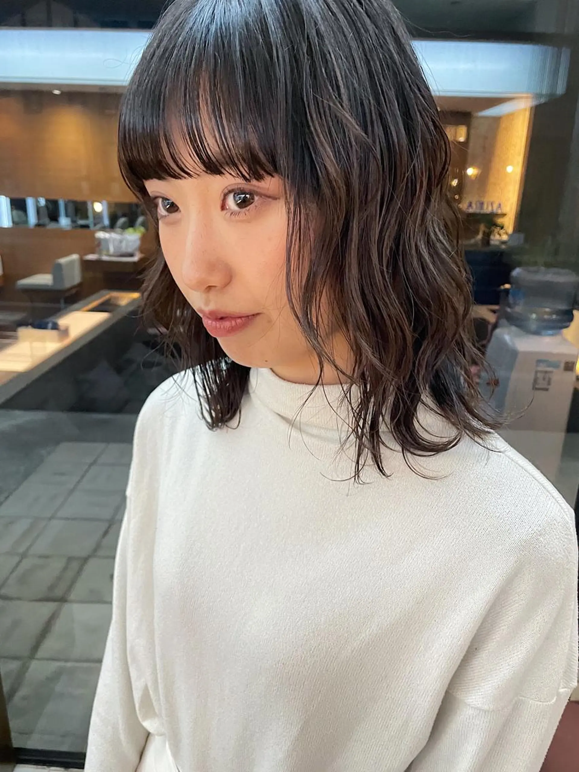 ミディアム レイヤーカット Kouta/似合わせ /パーマ/カラーのヘアスタイル