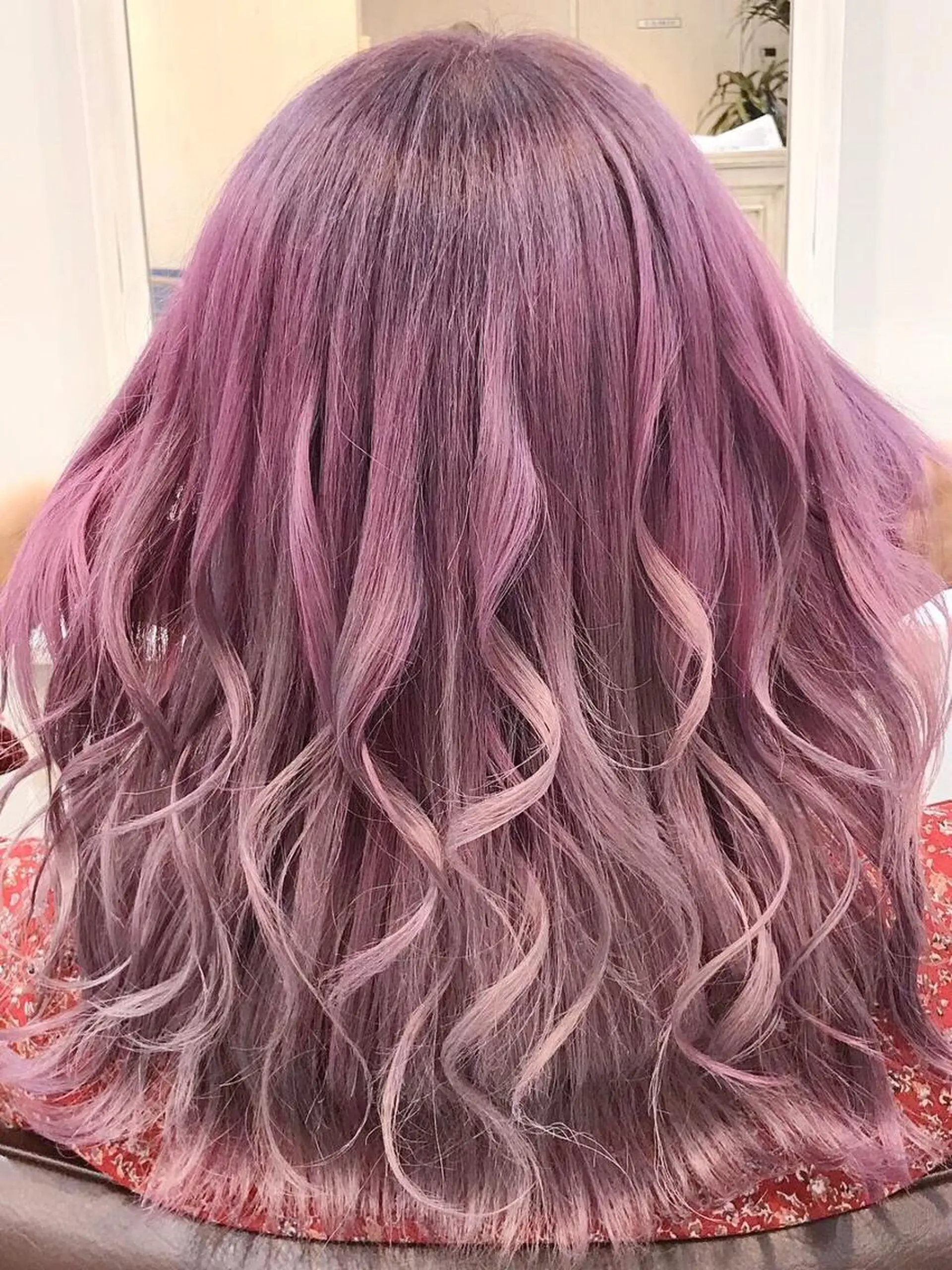 ロング カラー パーマ ヘアアレンジ Device ディバイスのヘアスタイル