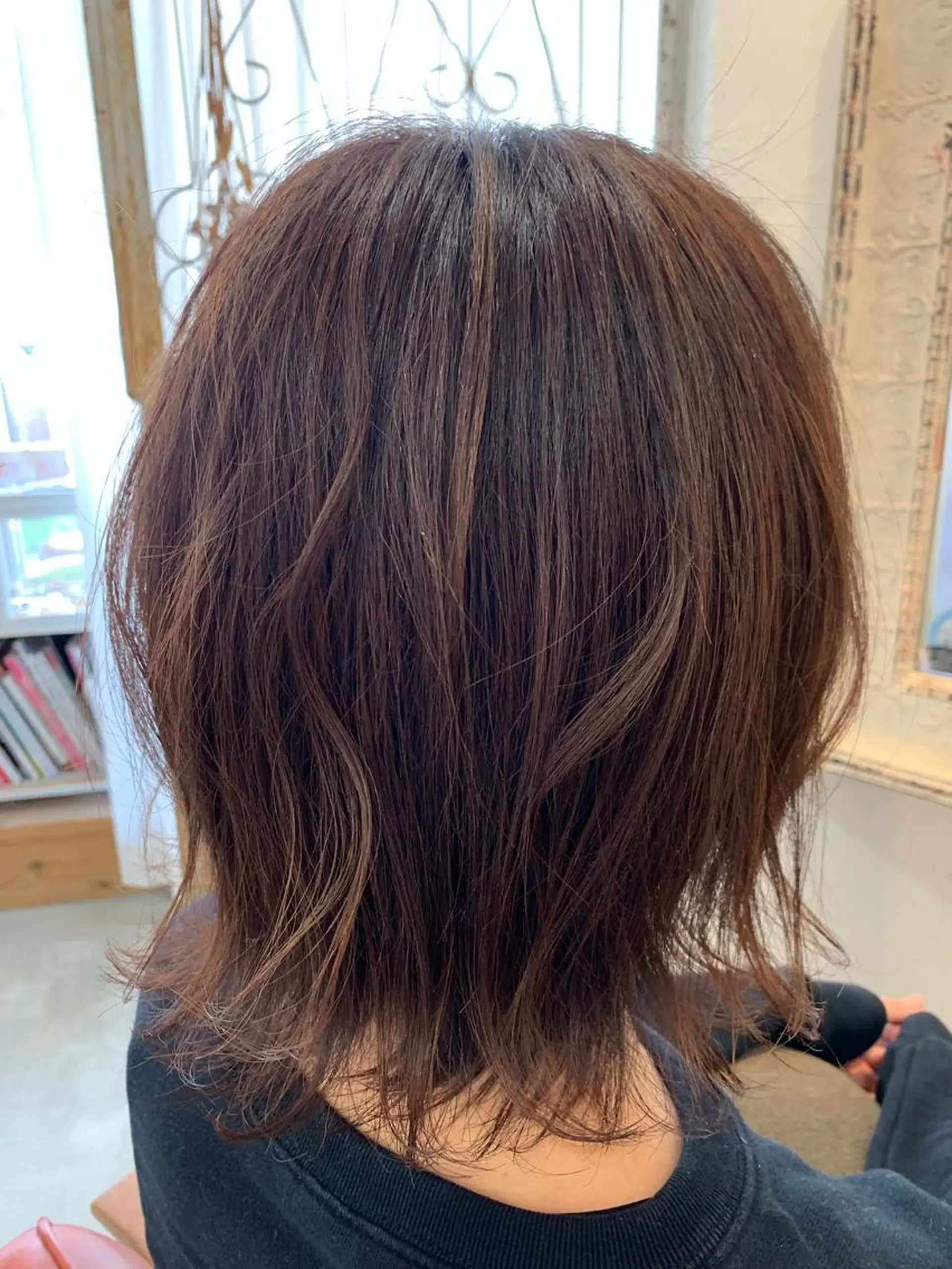 ミディアム カラー カット ヘアカラー fio マナミのヘアスタイル