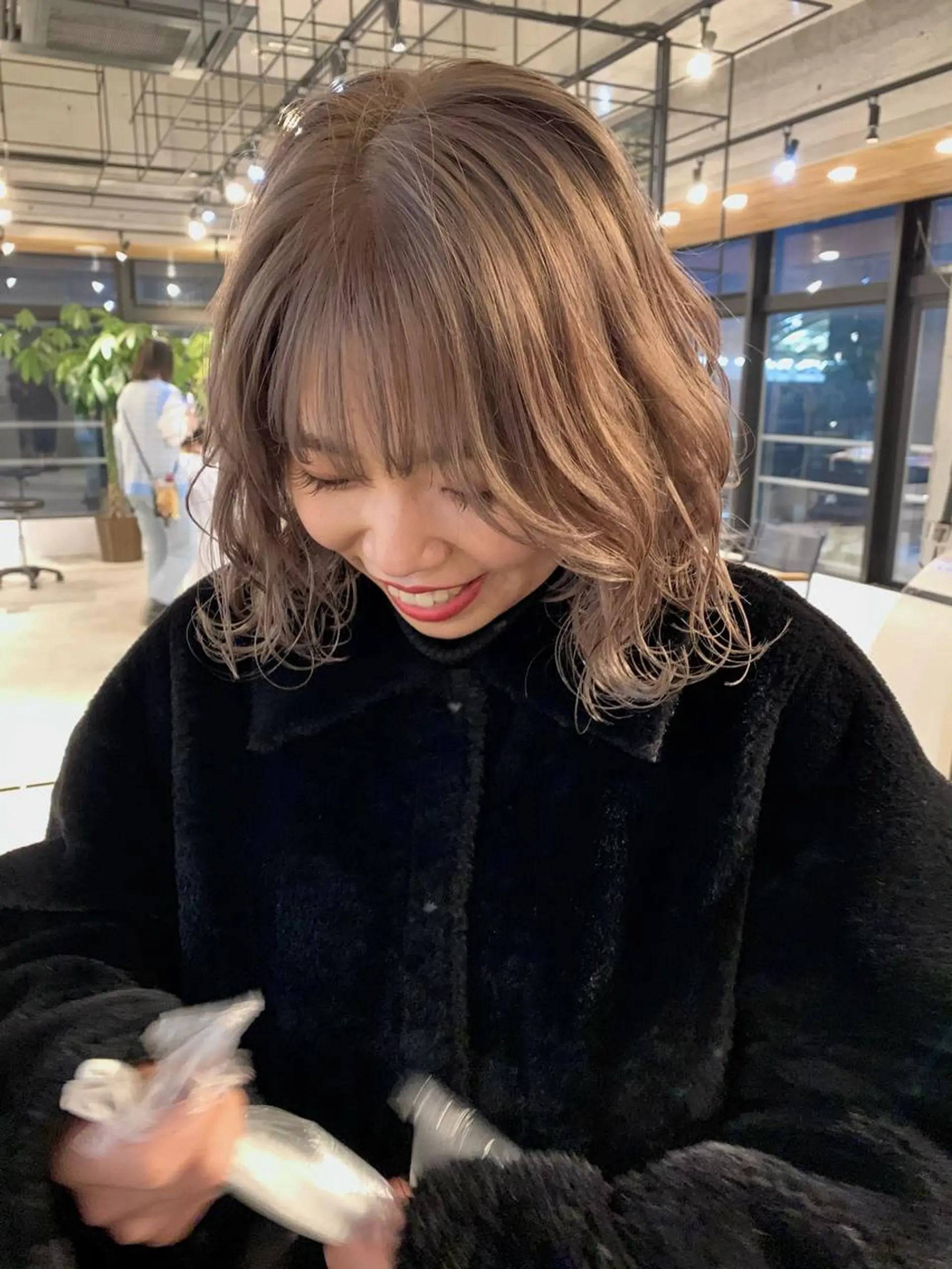 ミディアム カラー ピンクベージュ/新潟 万代/高橋桃葉🍑のヘアスタイル