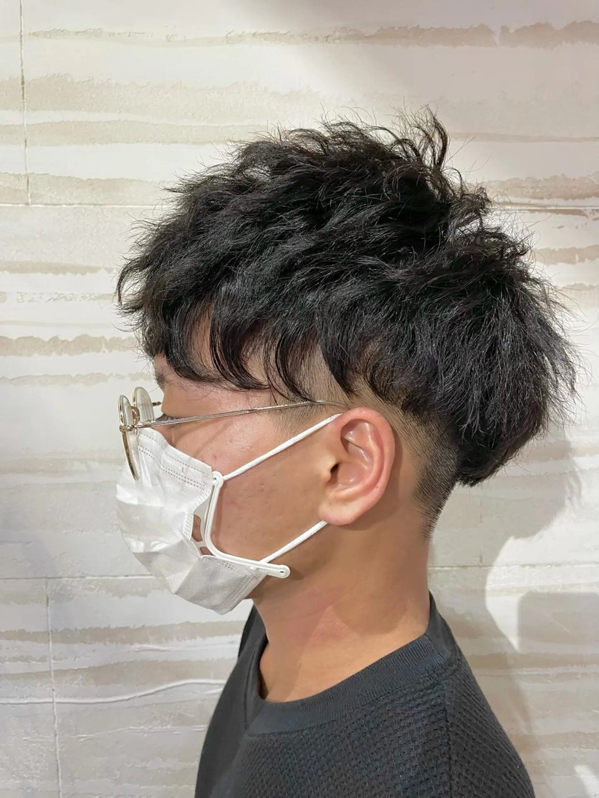 ショート パーマ メンズ マッシュ メンズパーマ ツイストスパイラルパーマ ツーブロック 刈り上げ トリートメント シェアサロン〜糸ito〜所属・Hiro ヒロのヘアスタイル