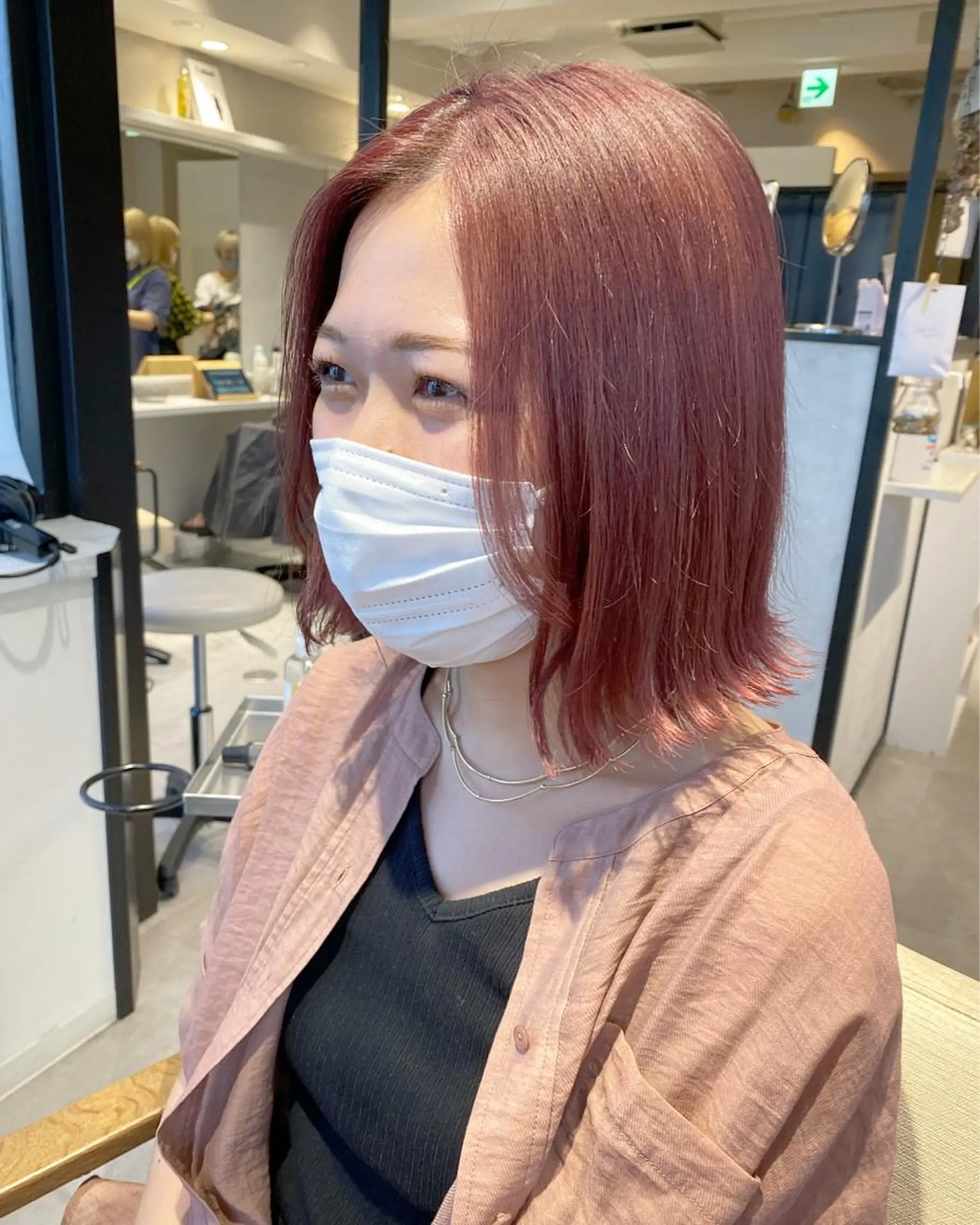 ショート デザイン🥇複雑履歴 ハイトーン特化のヘアスタイル