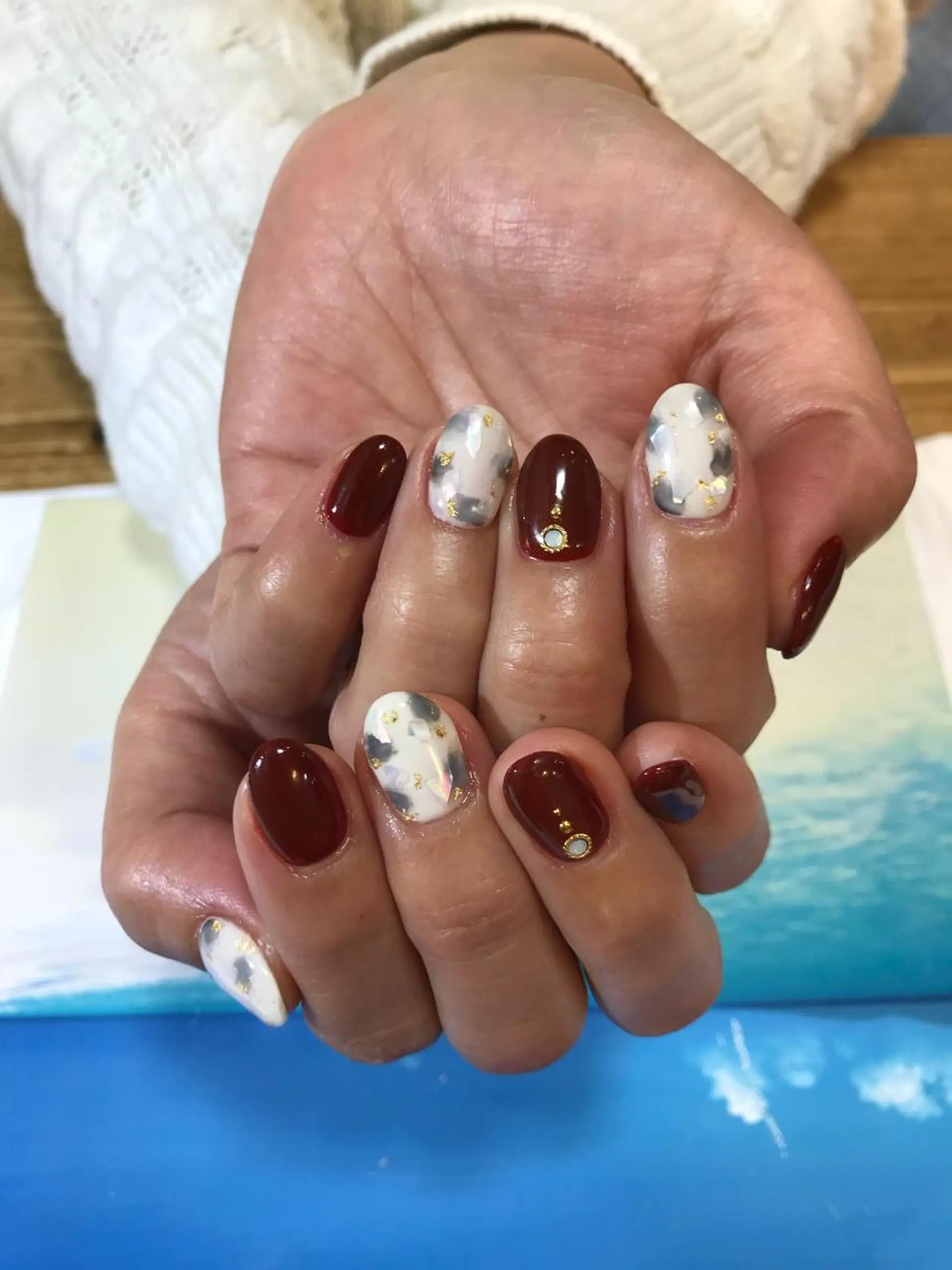 ネイル べっ甲ネイル ”salon" そりまちゆうこのネイルデザイン