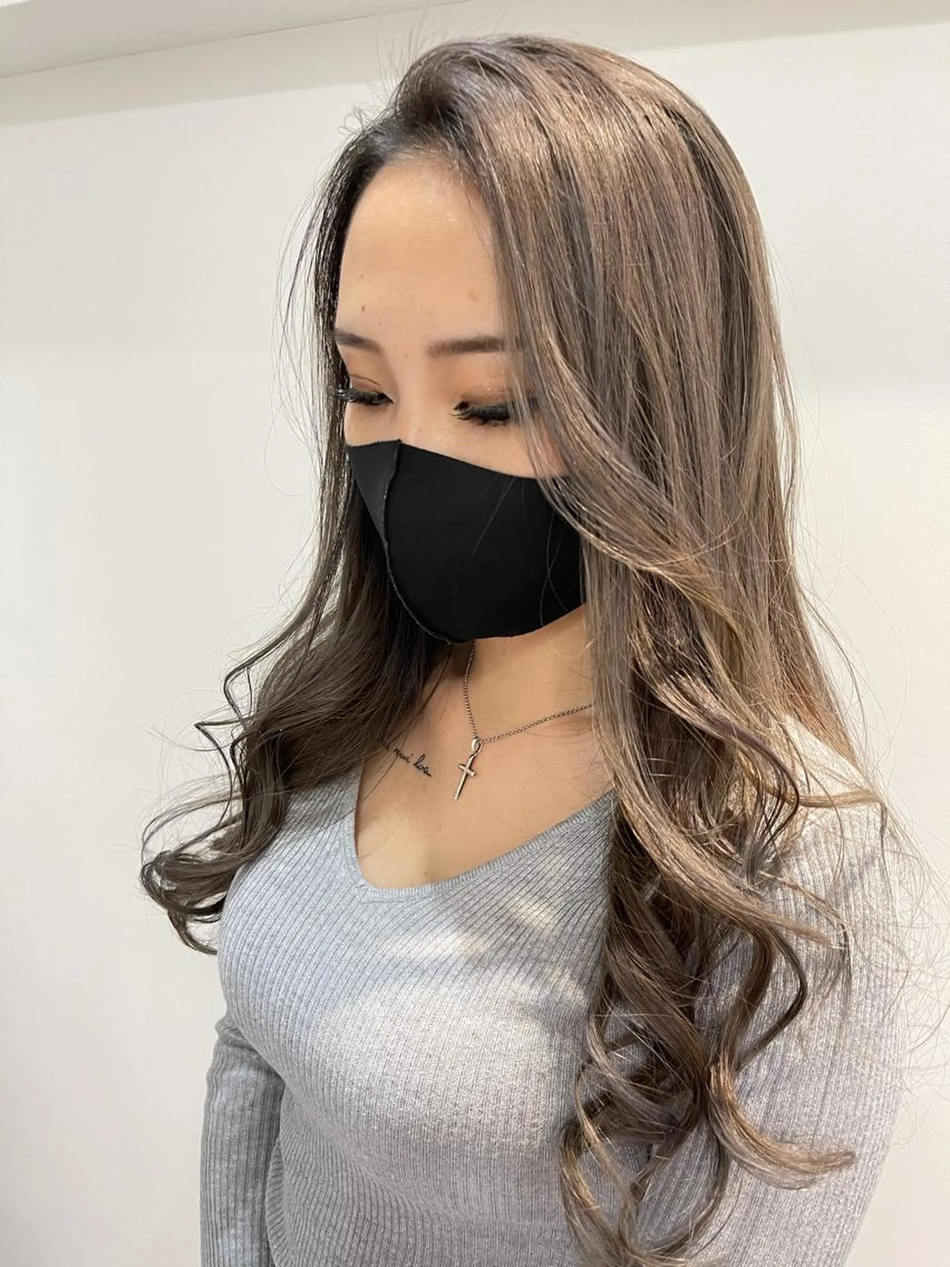 ロング カラー ハイライトカラー ハイライト ヘアカラー トリートメント ヘッドスパ ヘアセット Akua【代表】 Kazumaのヘアスタイル