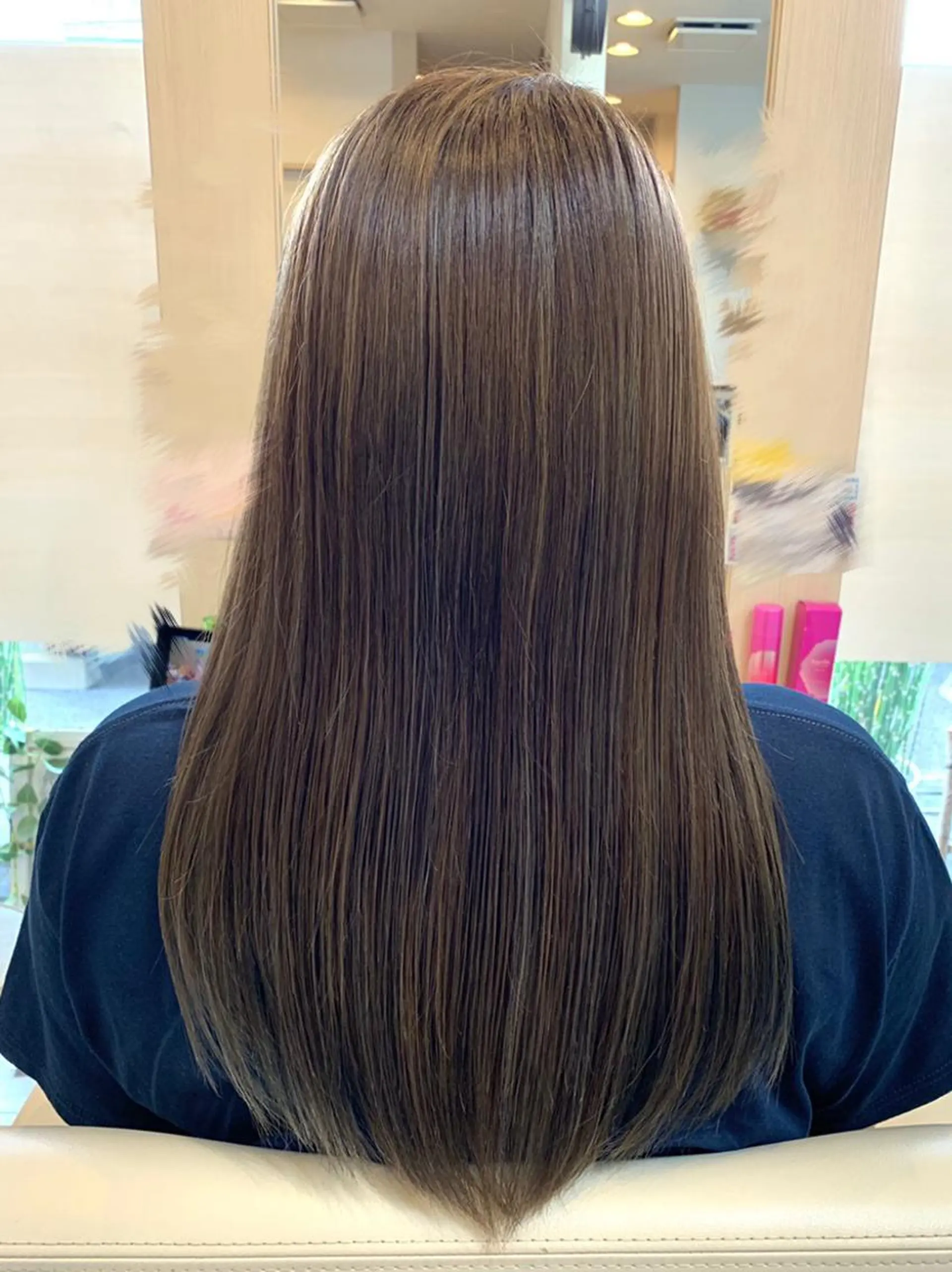 カラー ヘアカラー トリートメント Fika所属・佐藤 匠のヘアスタイル